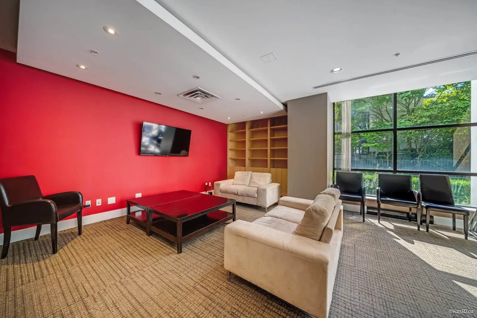 1506 583 Beach Crescent