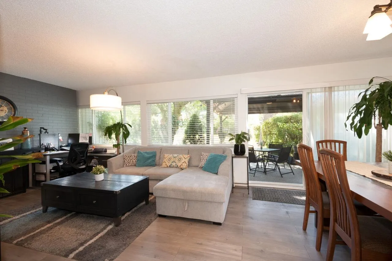 2765 Westview Drive