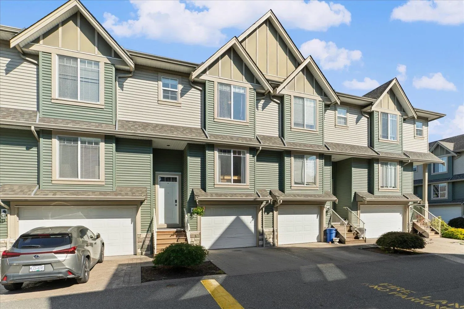 14 6498 Southdowne Place