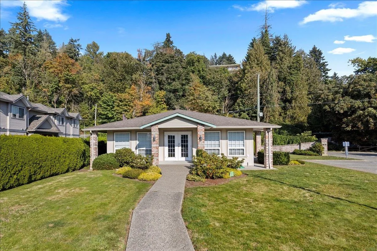 120 9855 Quarry Road