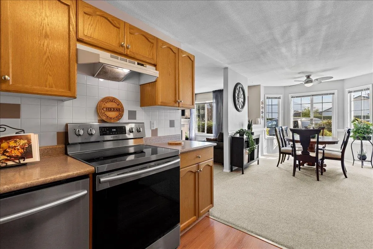 120 9855 Quarry Road