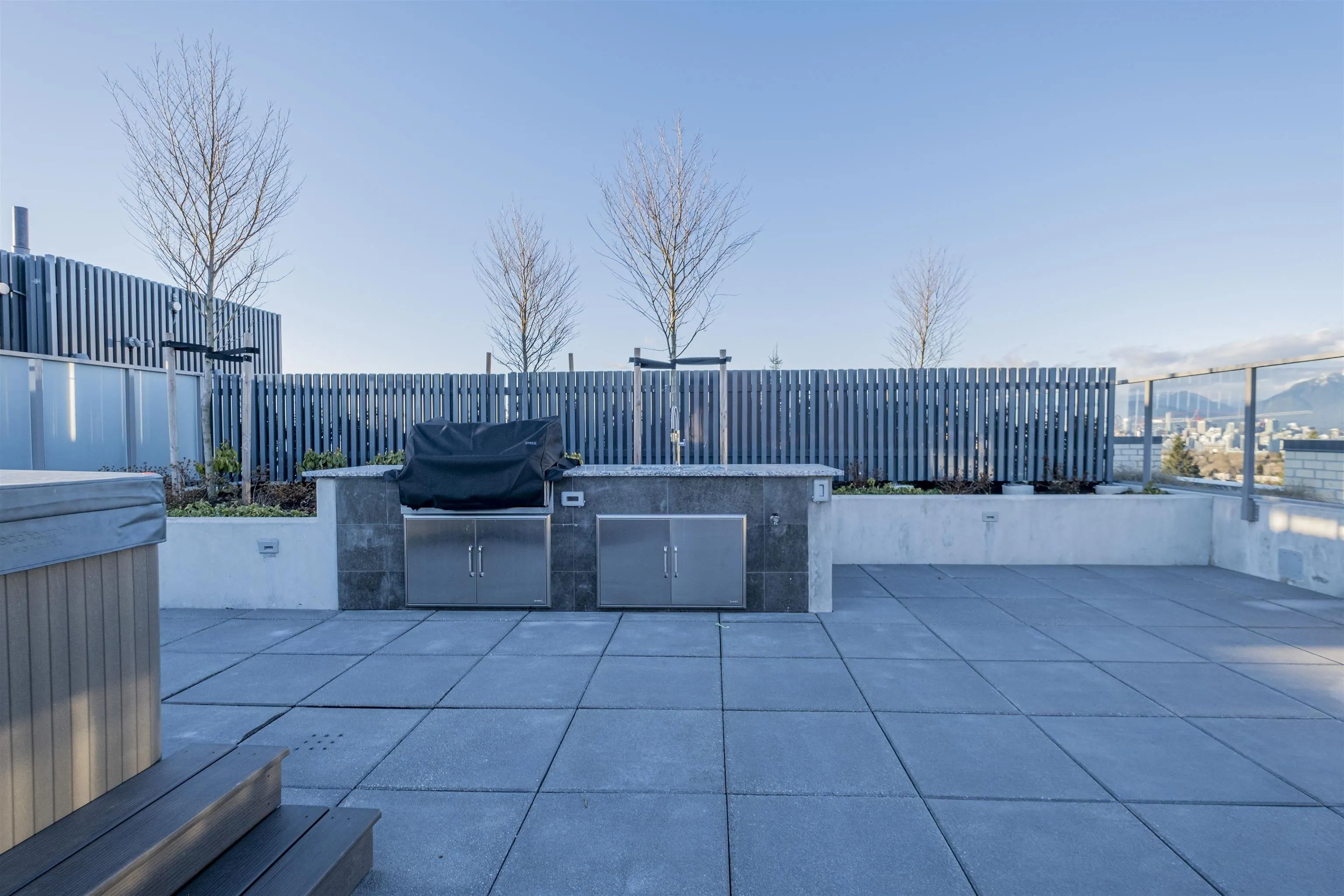 603 4675 Cambie Street