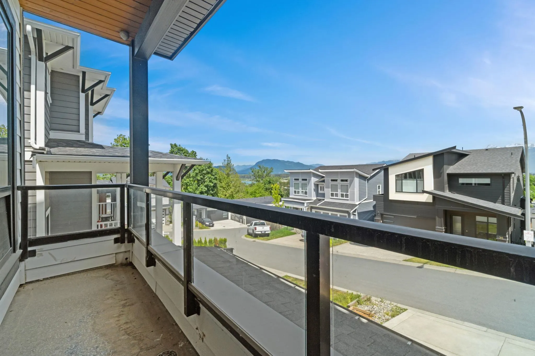 5 43925 Chilliwack Mountain Road