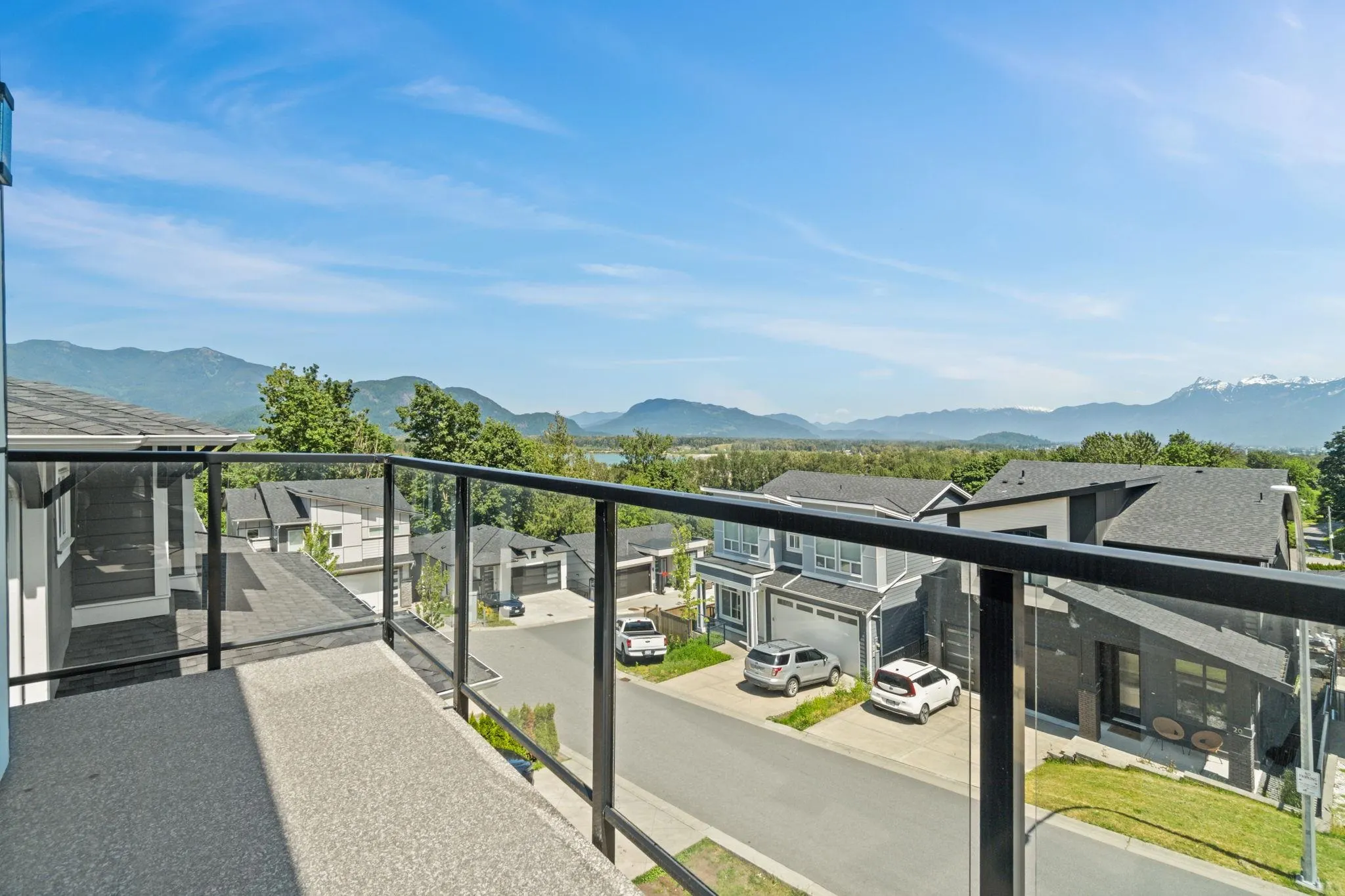 5 43925 Chilliwack Mountain Road