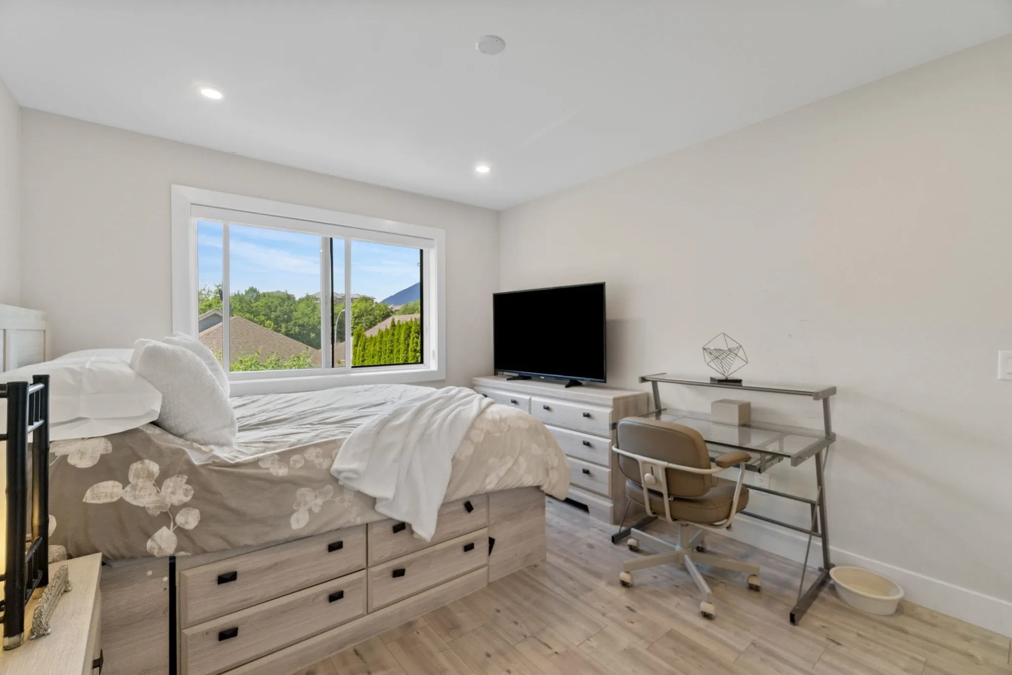 5 43925 Chilliwack Mountain Road