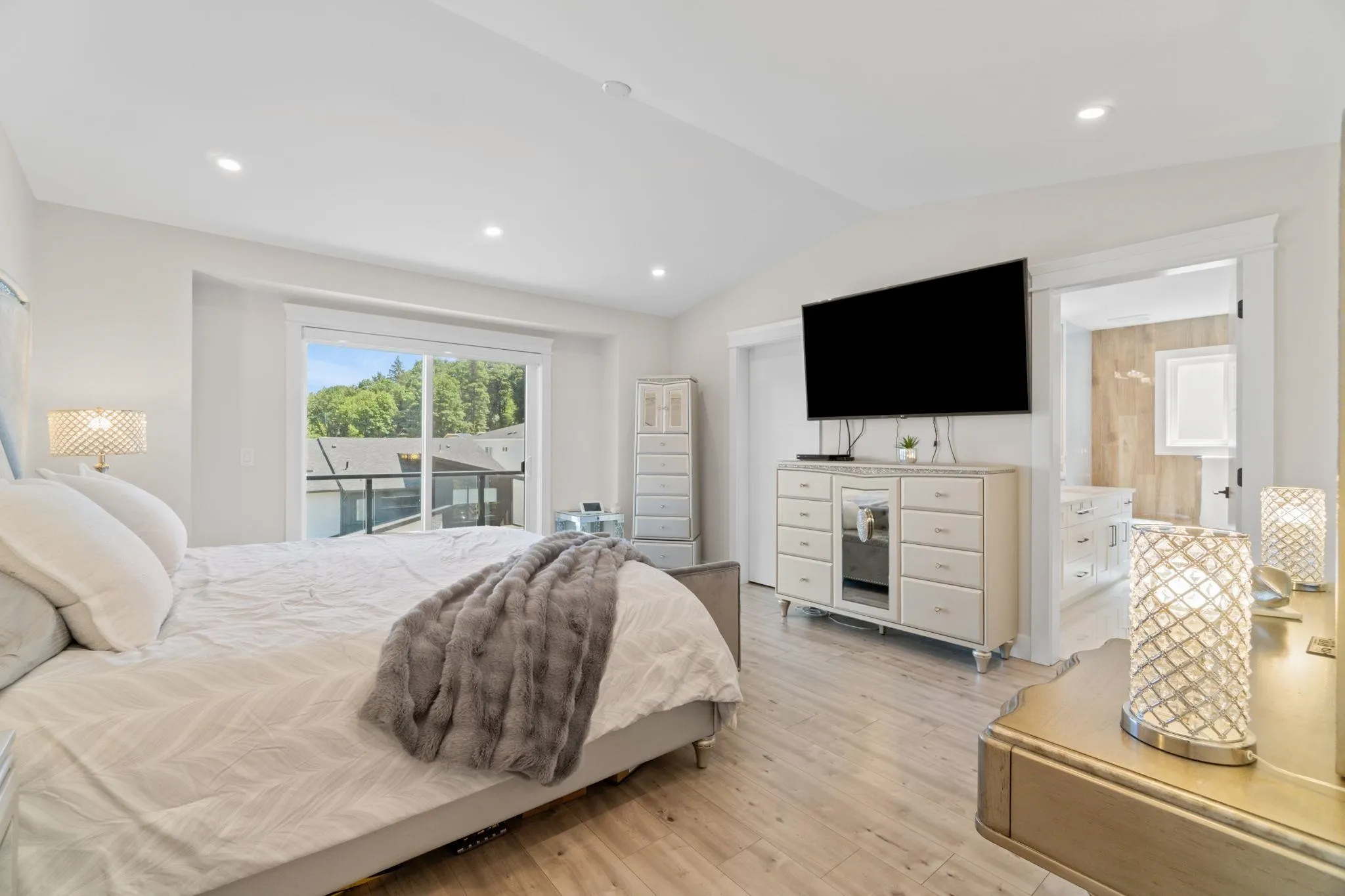 5 43925 Chilliwack Mountain Road