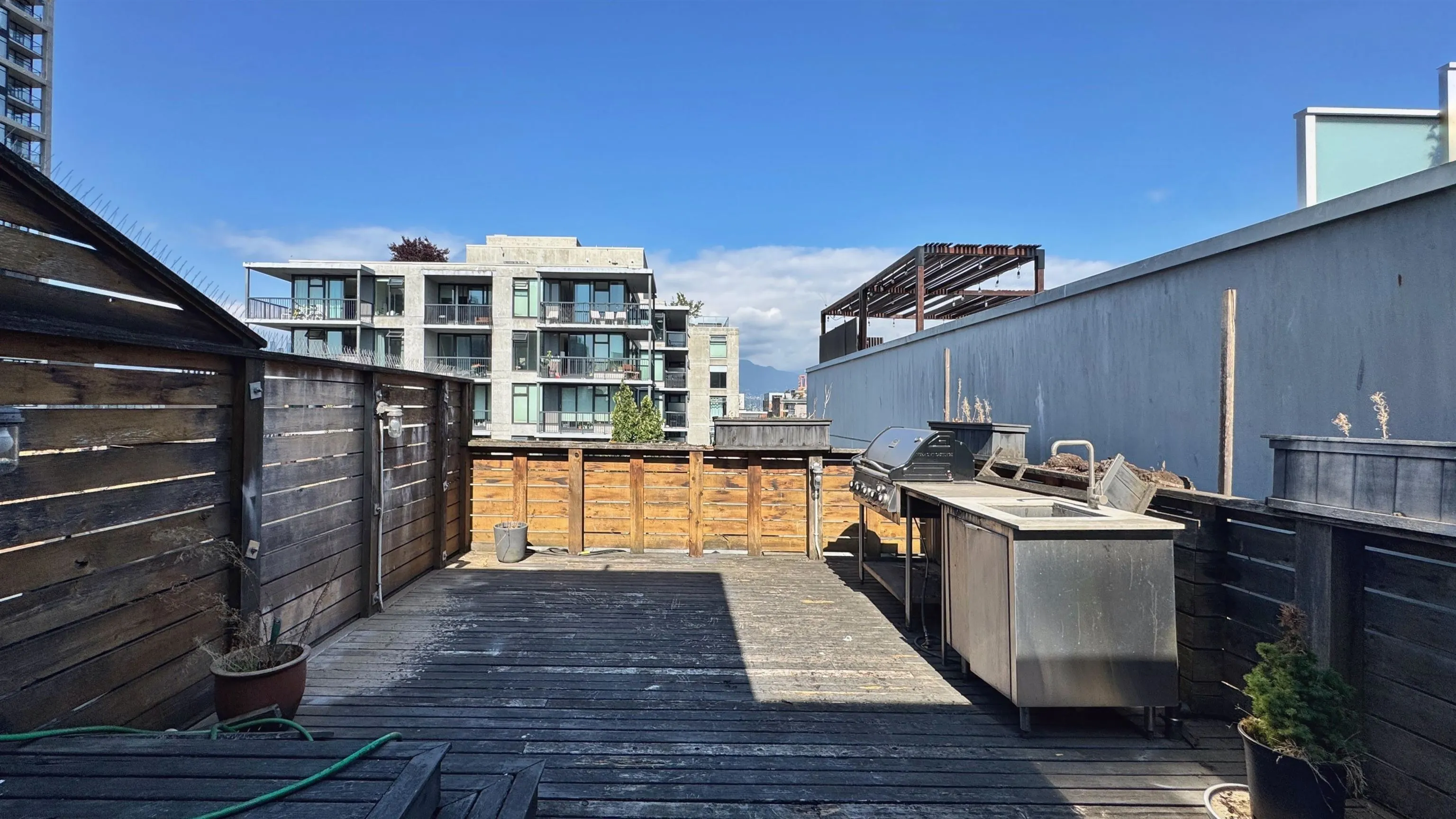 605 53 W Hastings Street