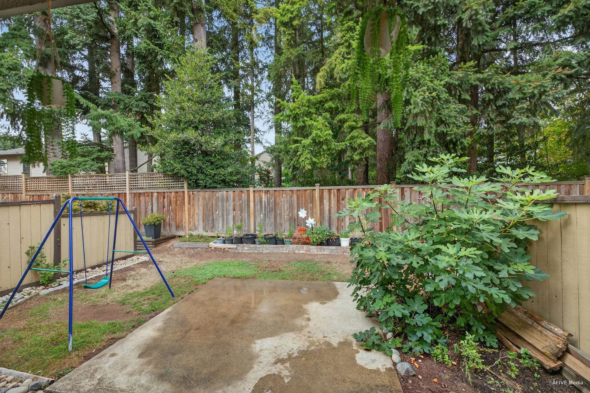 15 2998 Mouat Drive