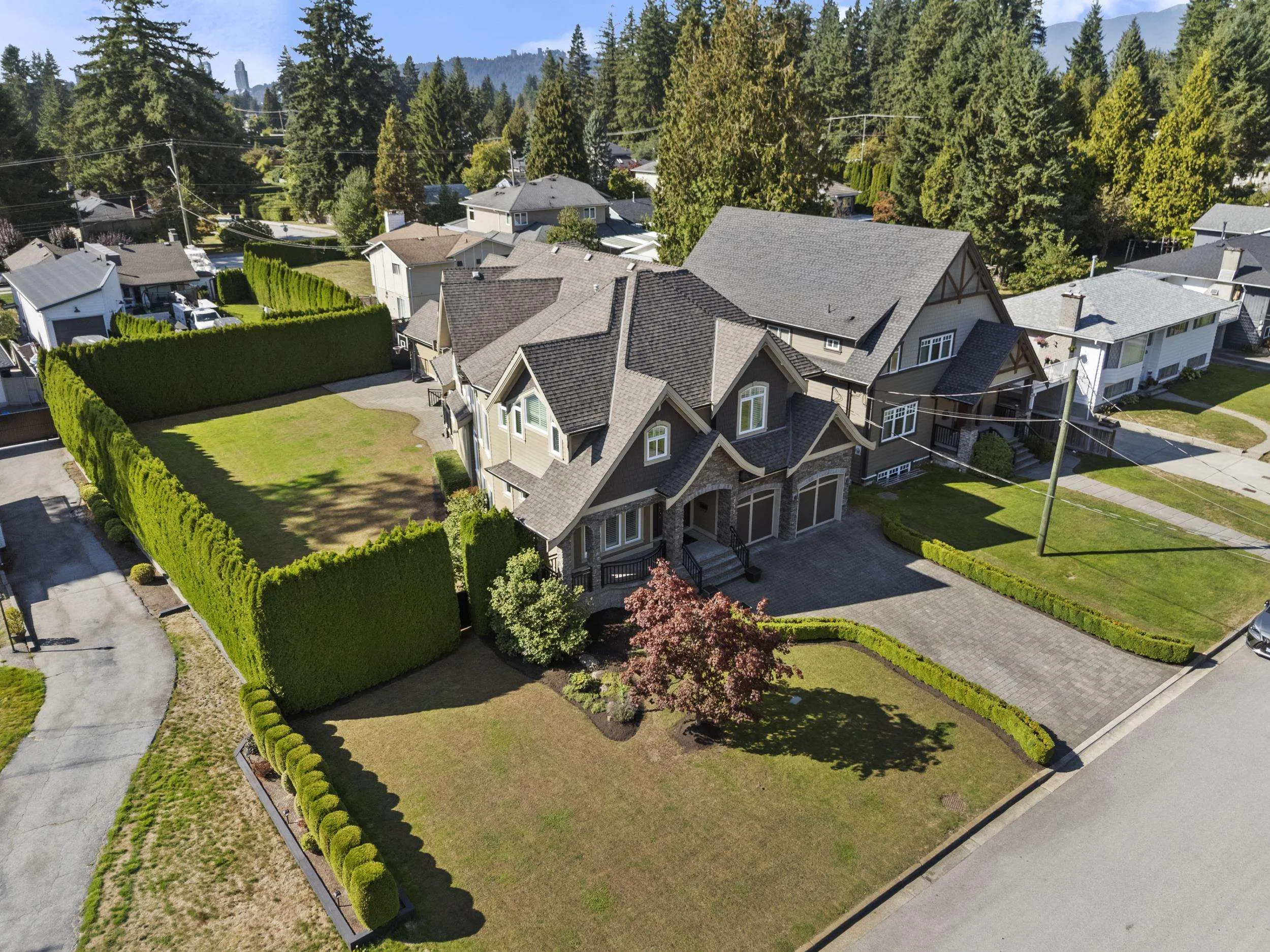618 Berry Street