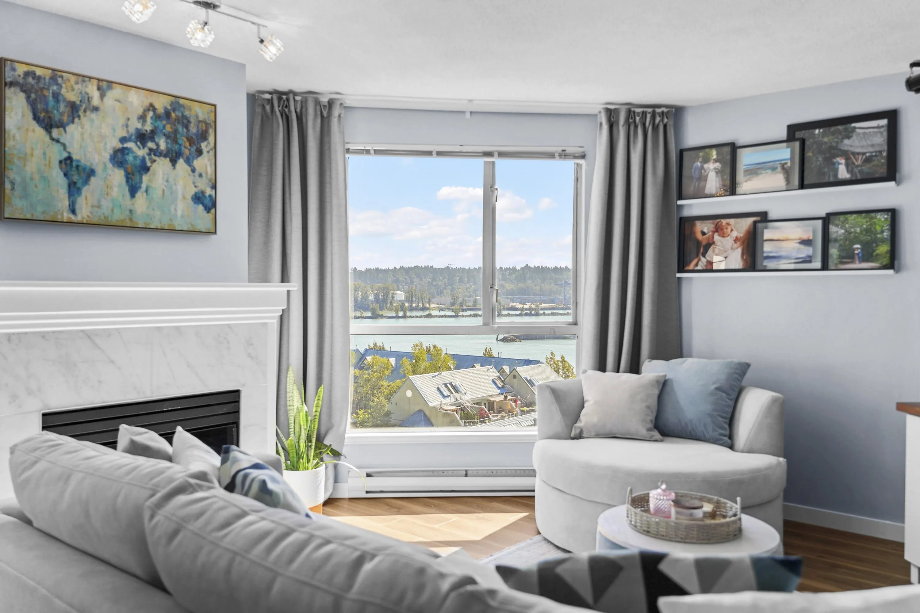 1207 1185 Quayside Drive