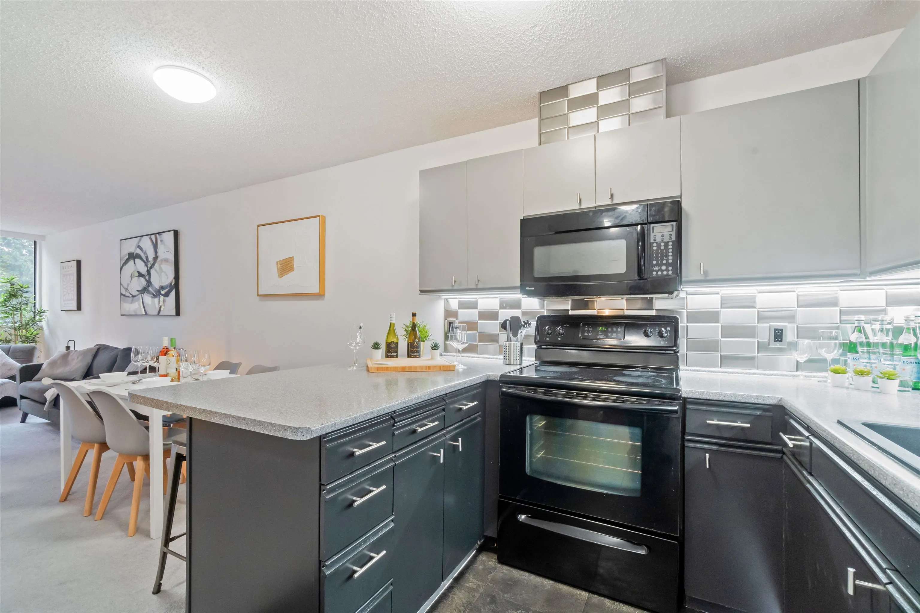 305 3970 Carrigan Court
