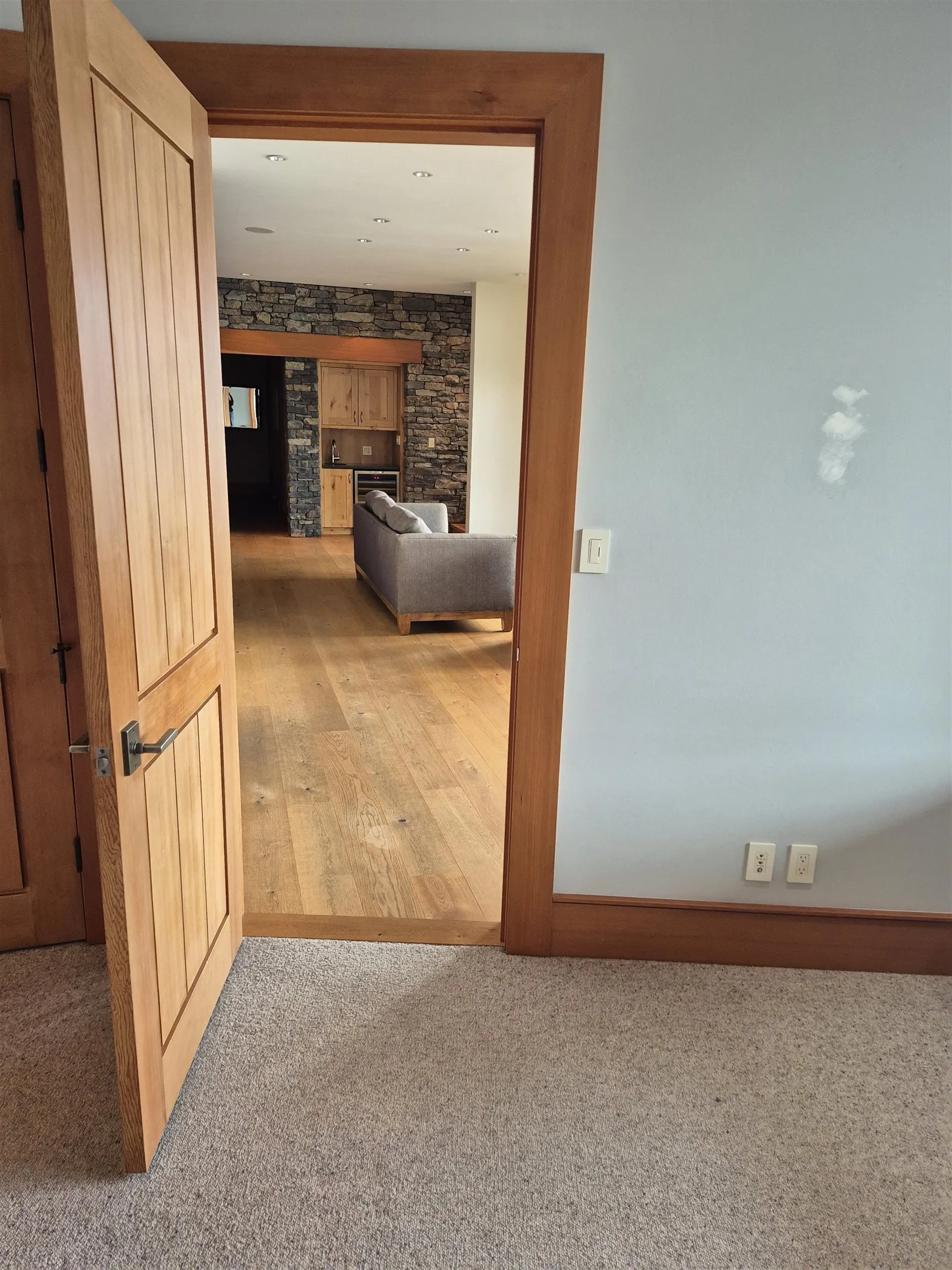 5714 Alta Lake Road