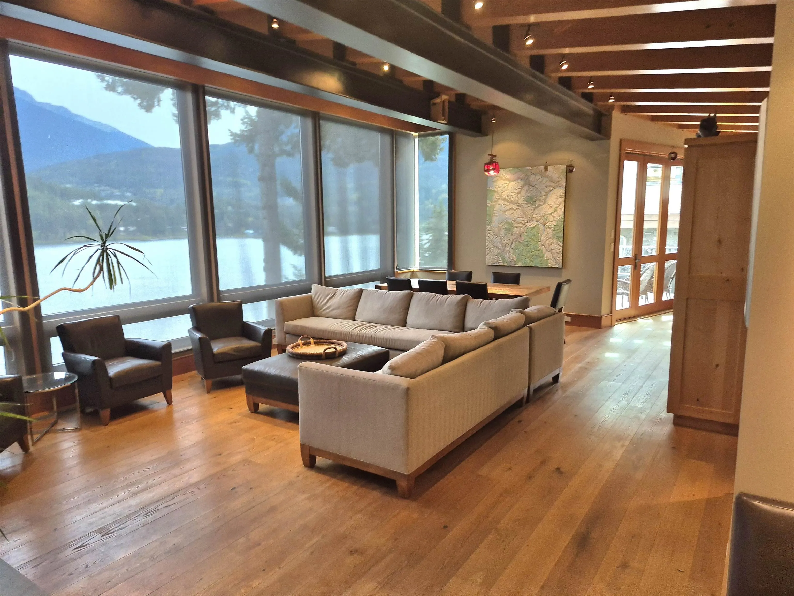 5714 Alta Lake Road