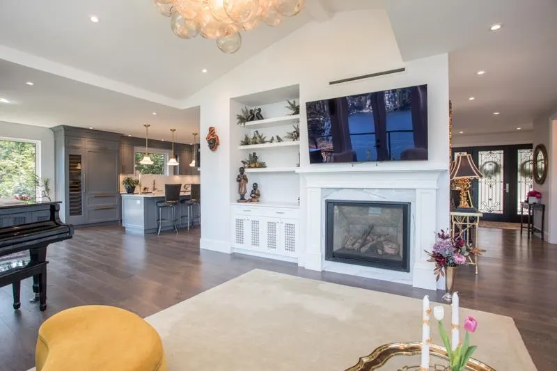 1812 Cardinal Crescent