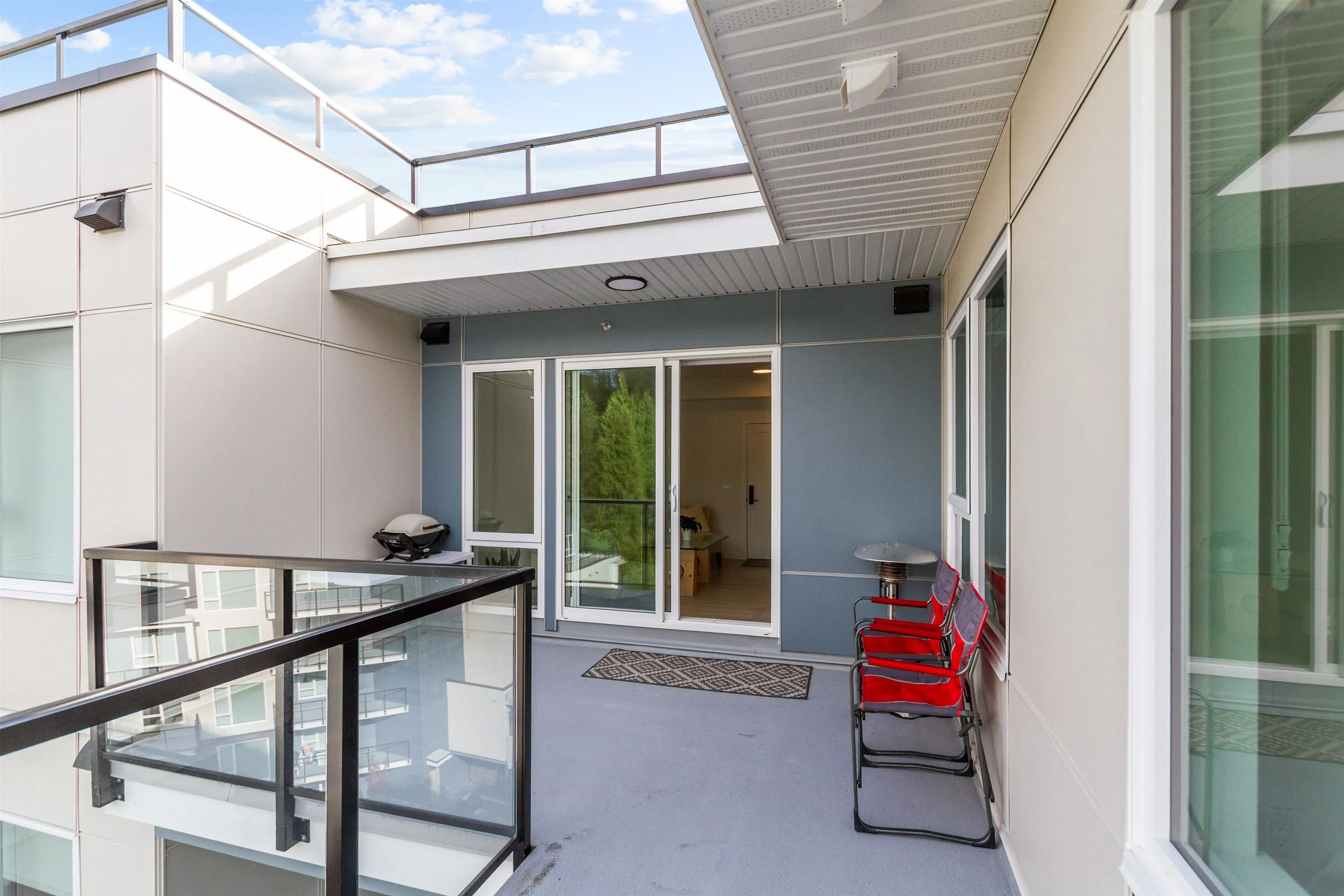 606 2002 St. George Street