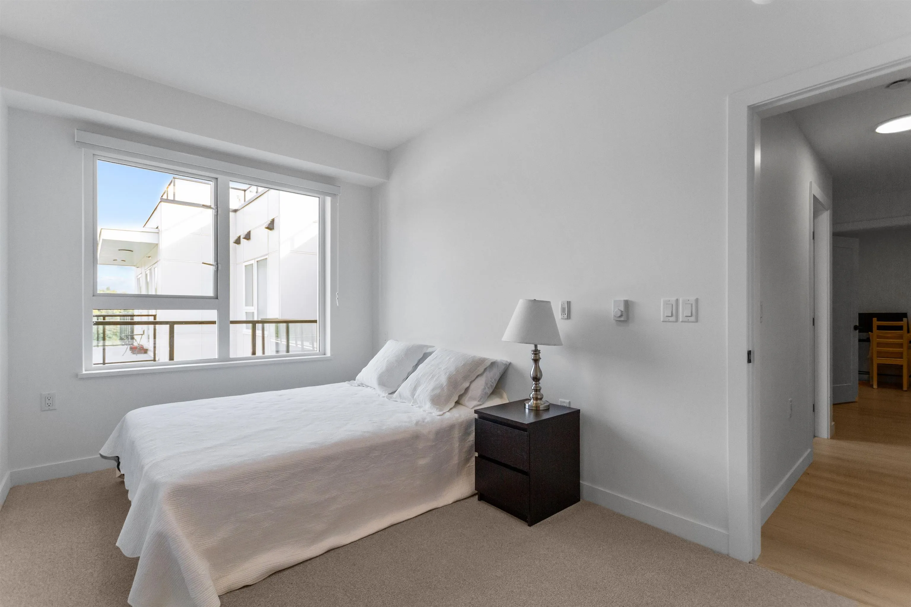 606 2002 St. George Street