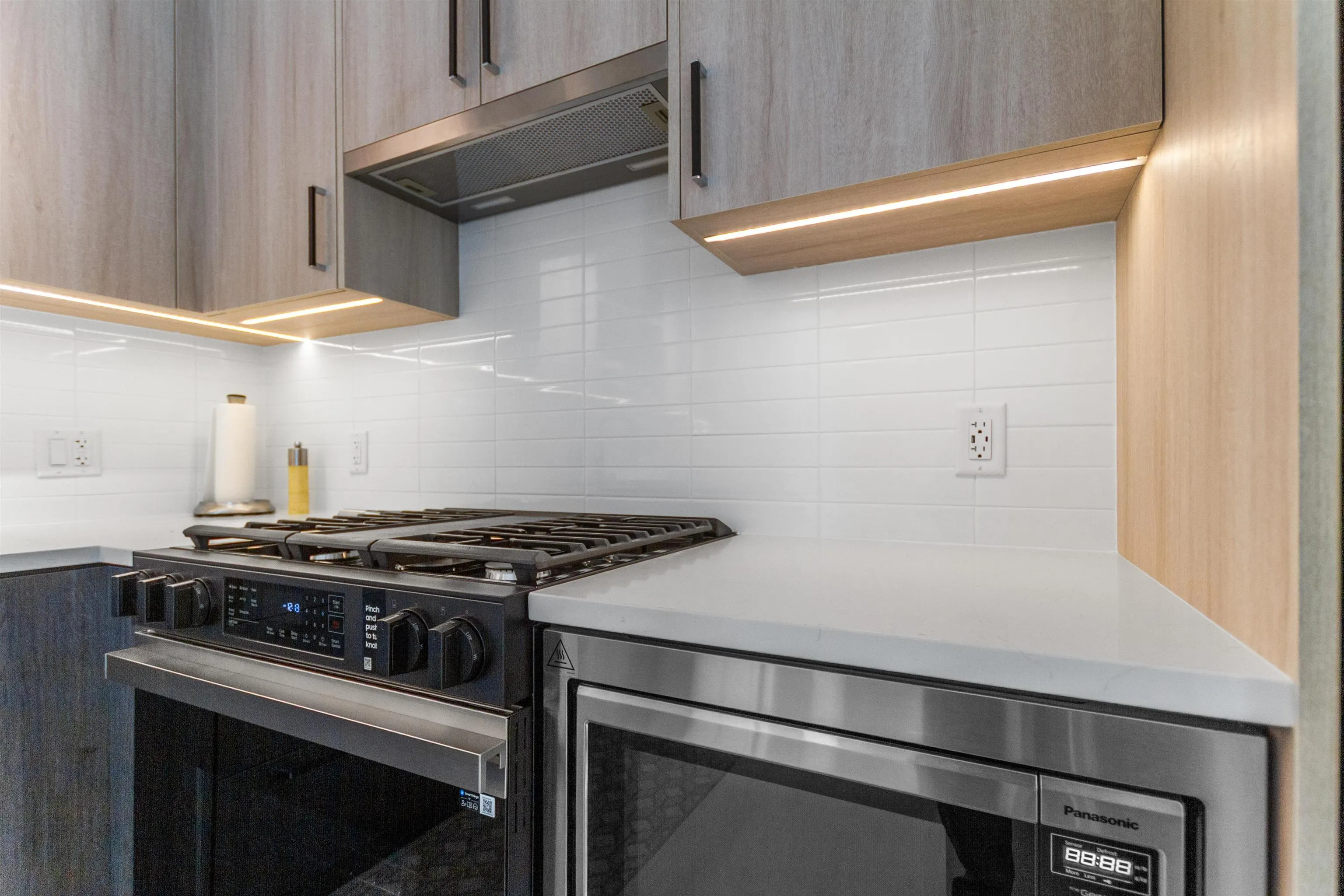 606 2002 St. George Street