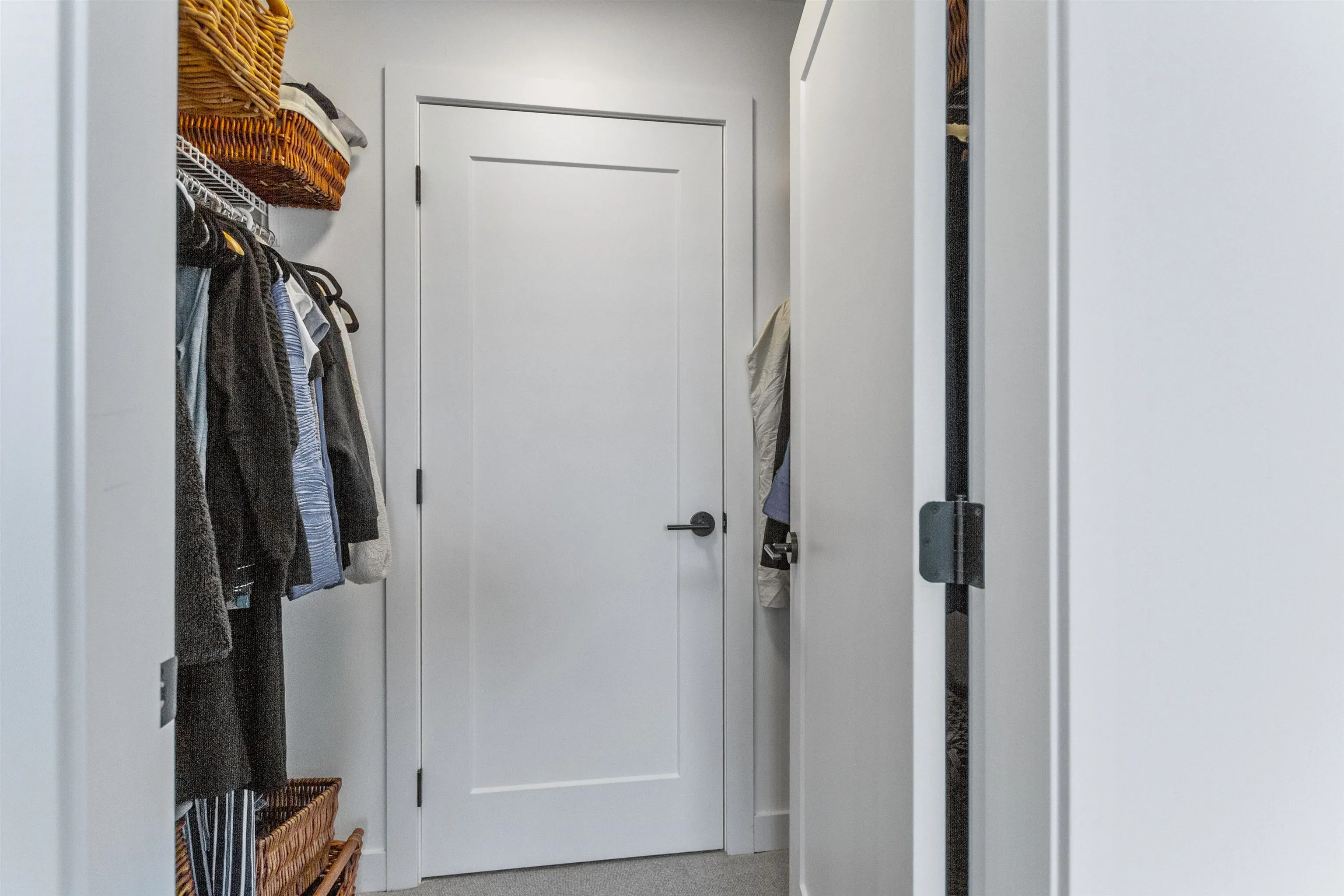 606 2002 St. George Street