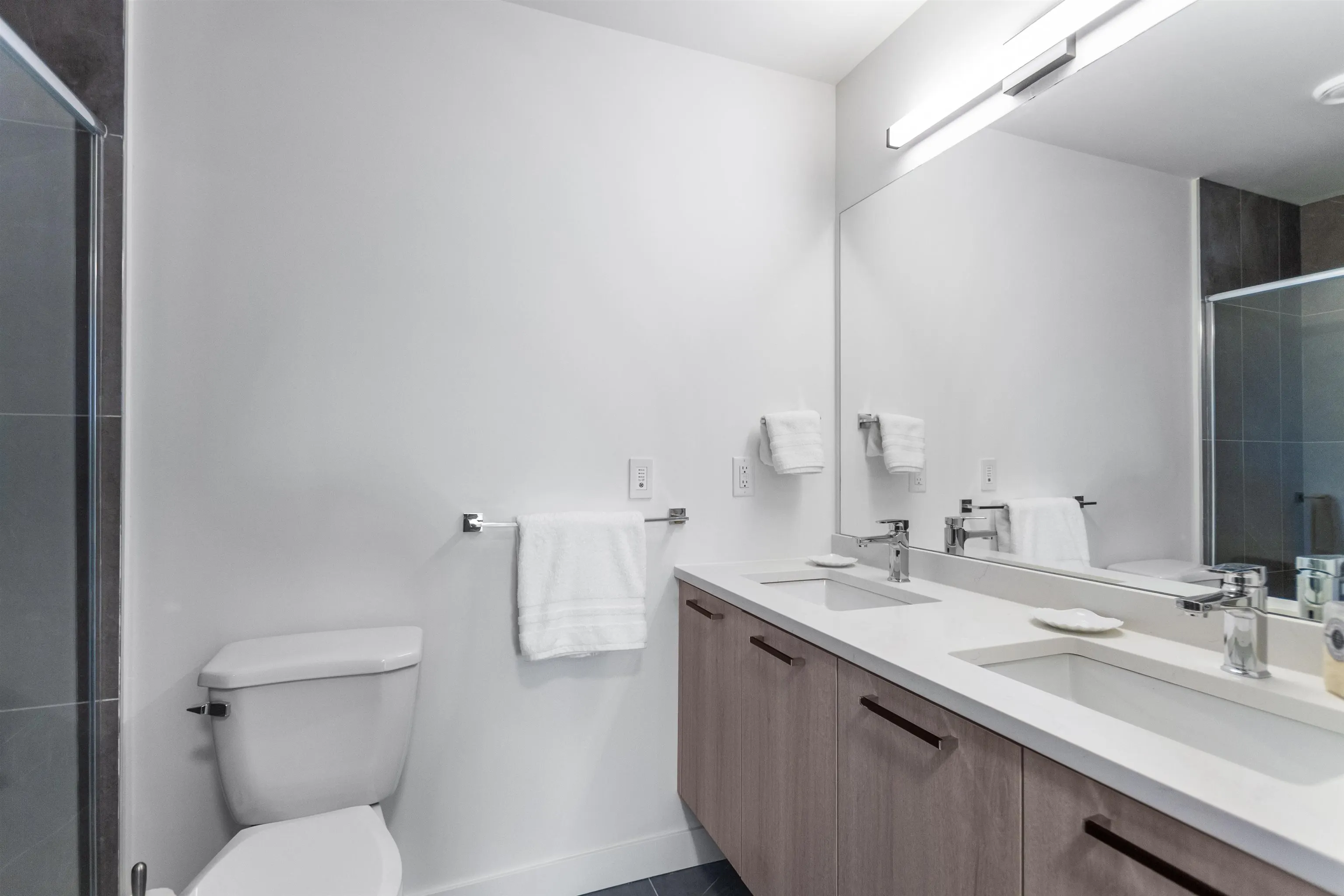 606 2002 St. George Street