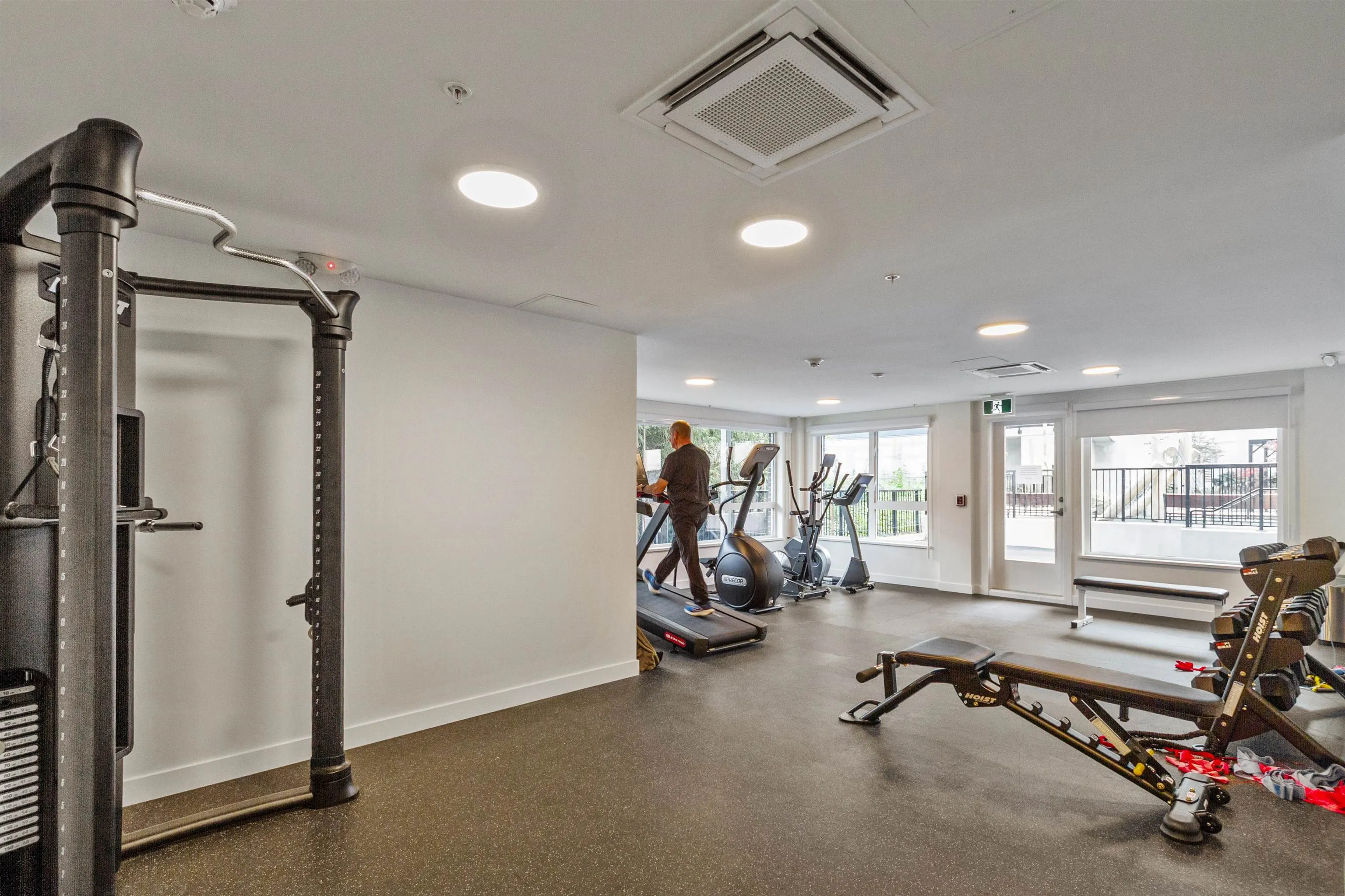 606 2002 St. George Street