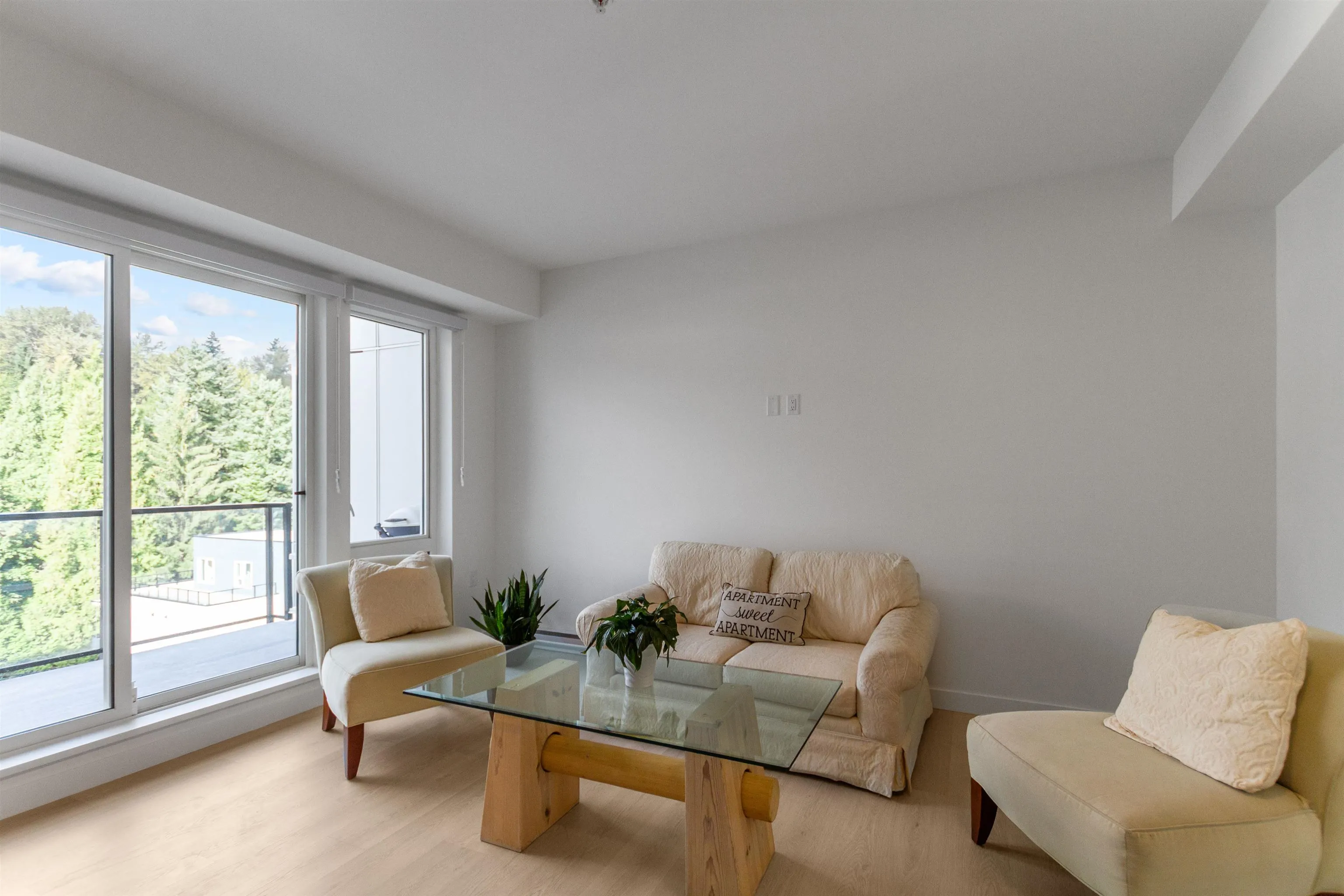 606 2002 St. George Street