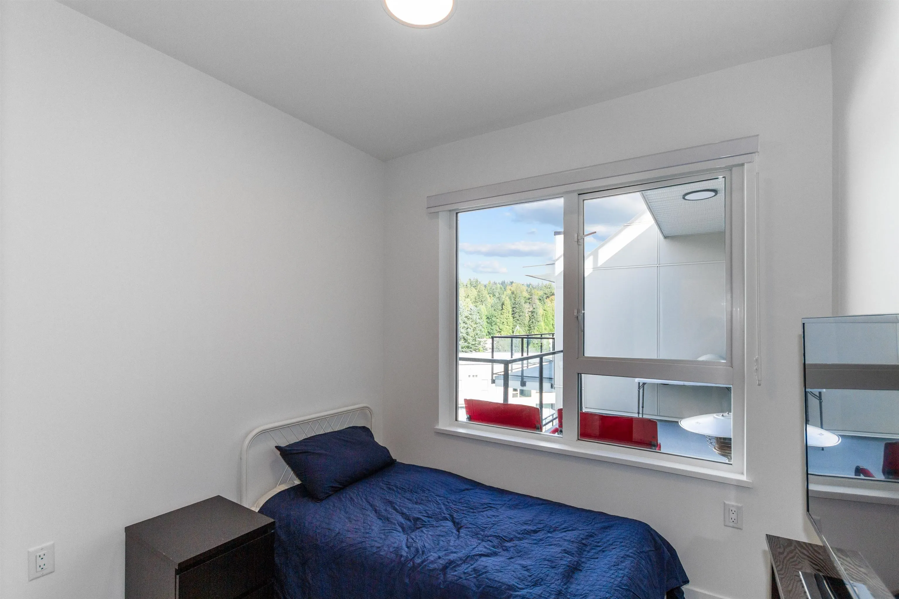 606 2002 St. George Street