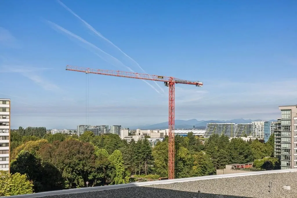 1107 6500 Minoru Street