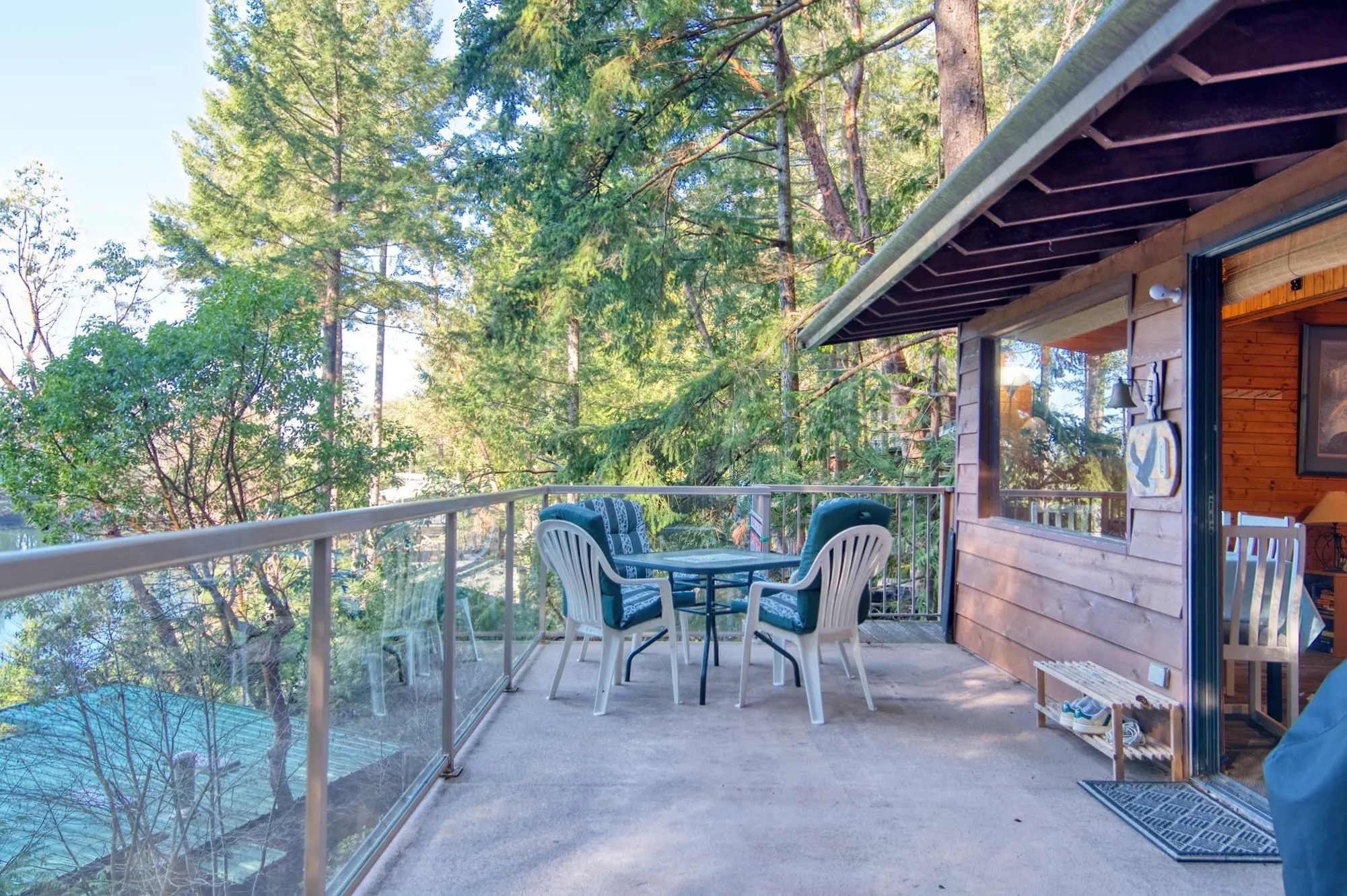 10 10387 Mercer Road