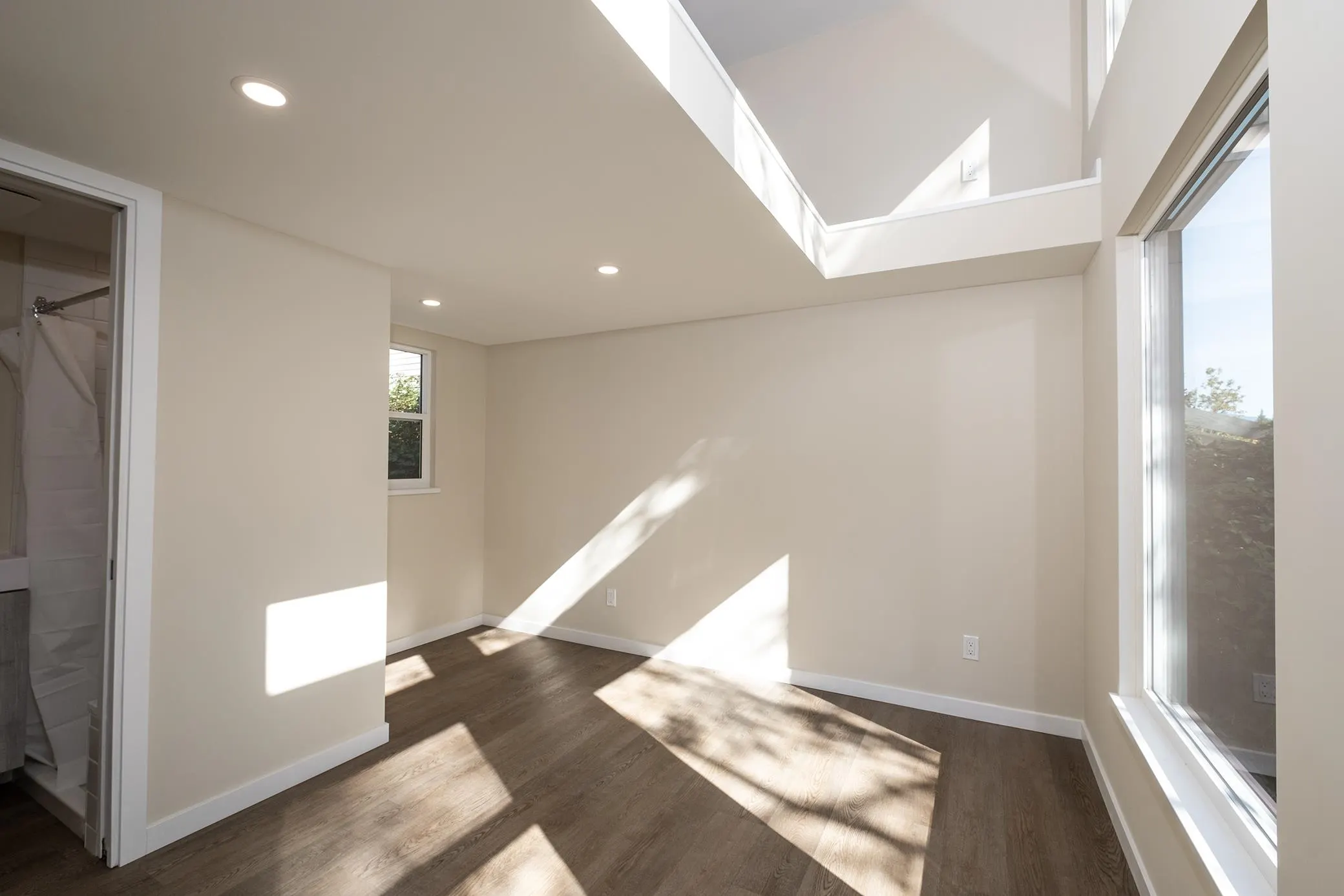 5977 Shoal Way