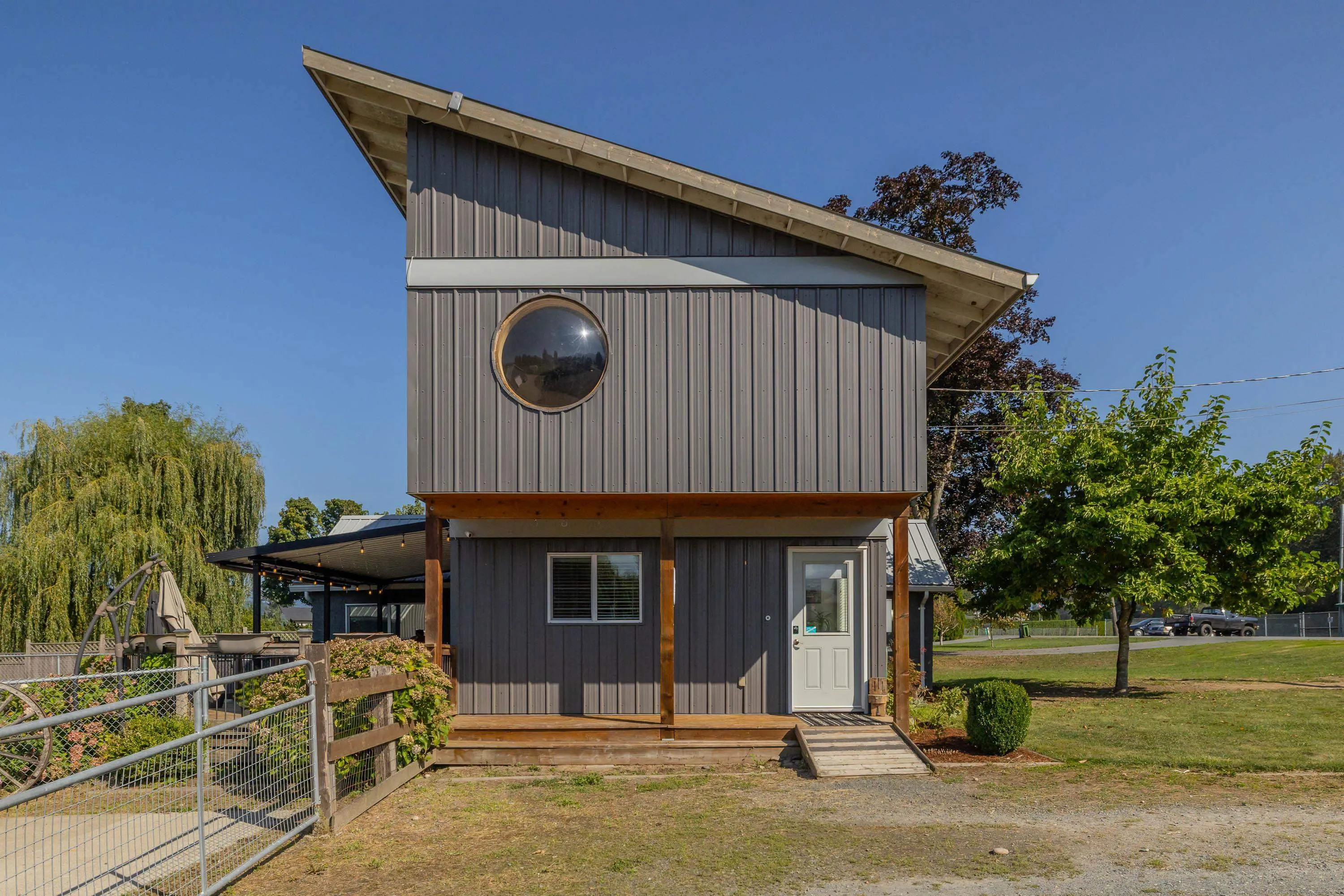 51495 Old Yale Road