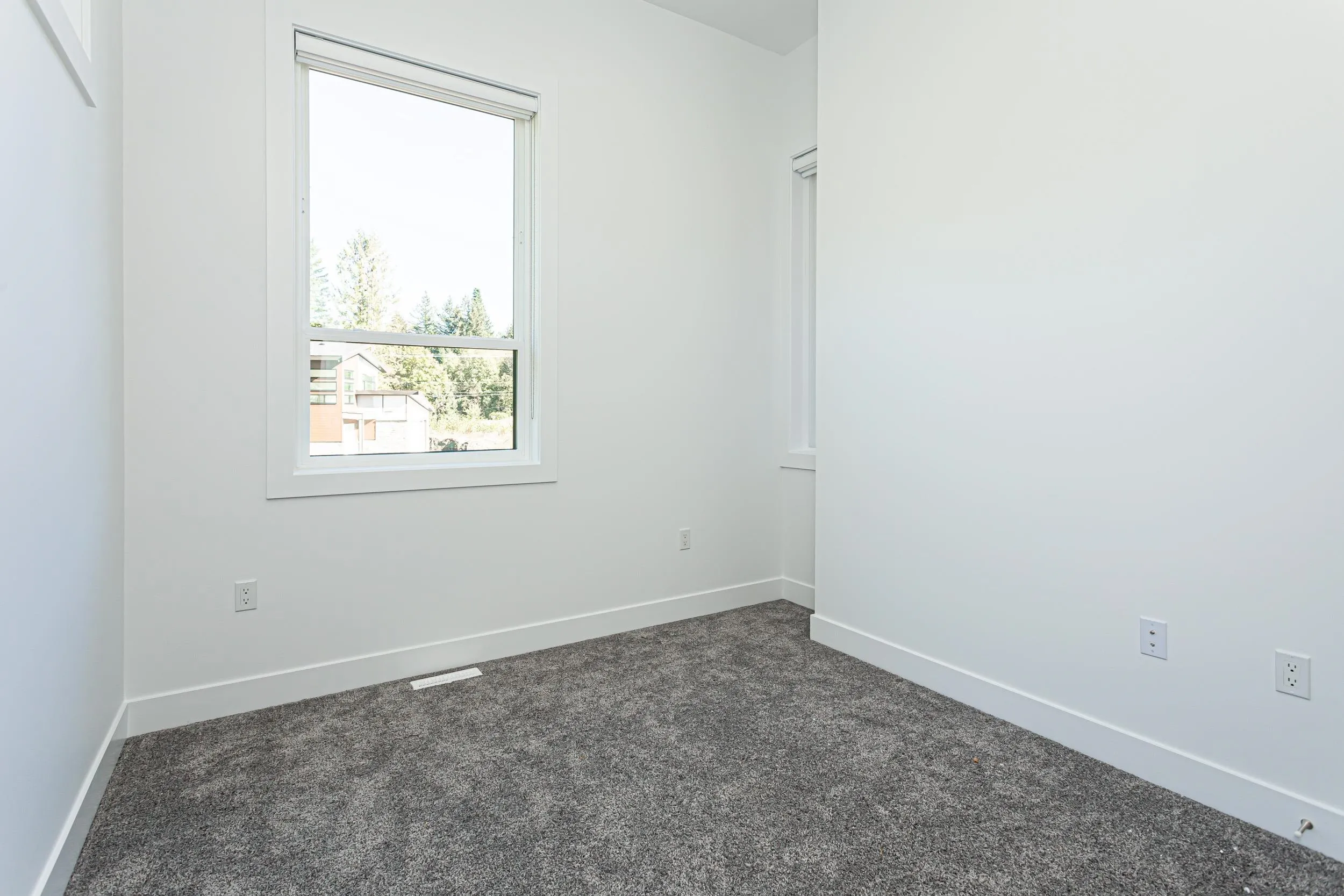 36743 Carl Creek Crescent