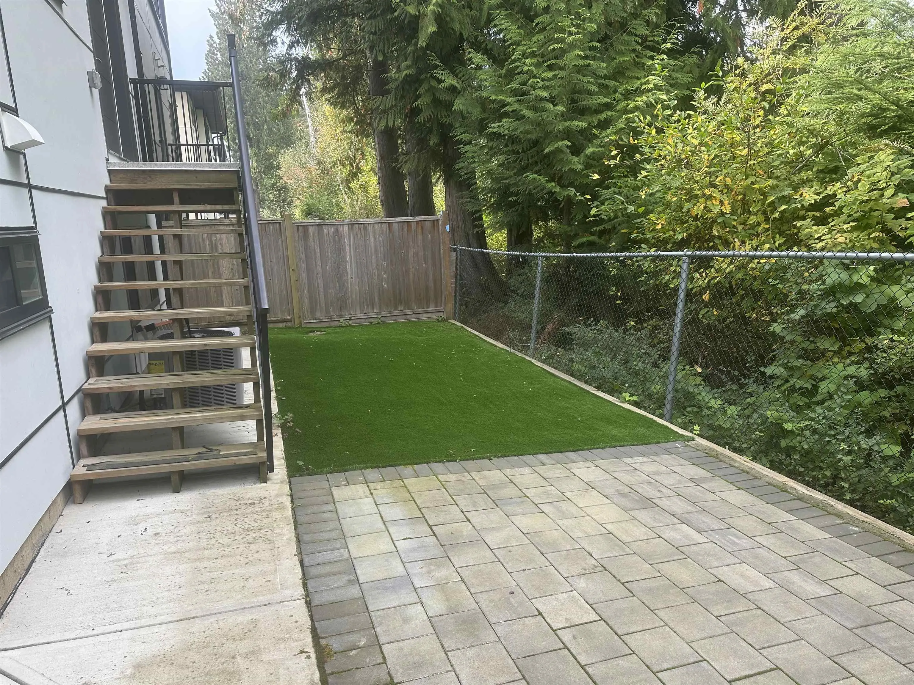 36743 Carl Creek Crescent
