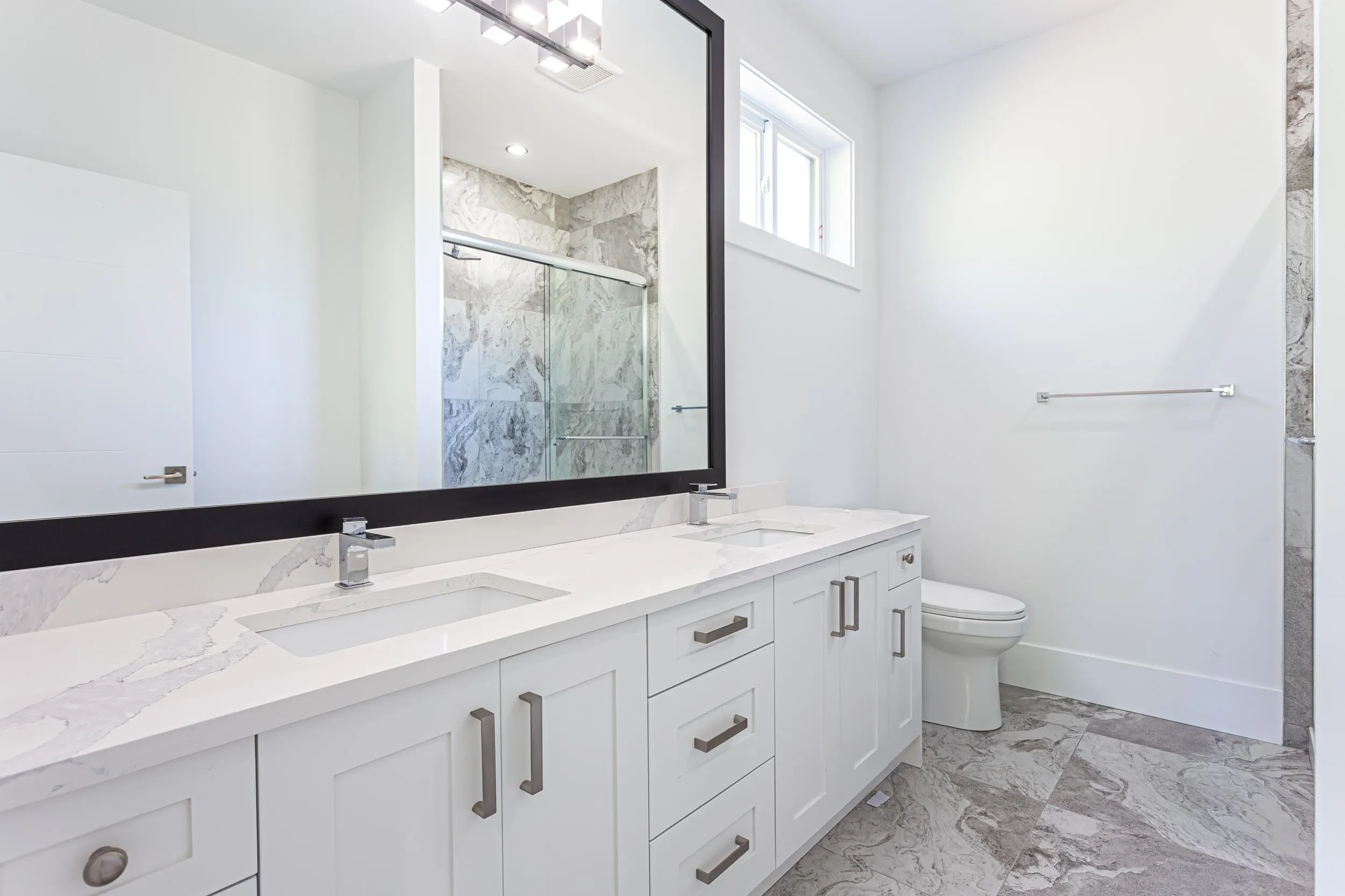 36743 Carl Creek Crescent