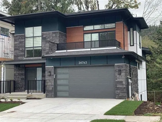 36743 Carl Creek Crescent