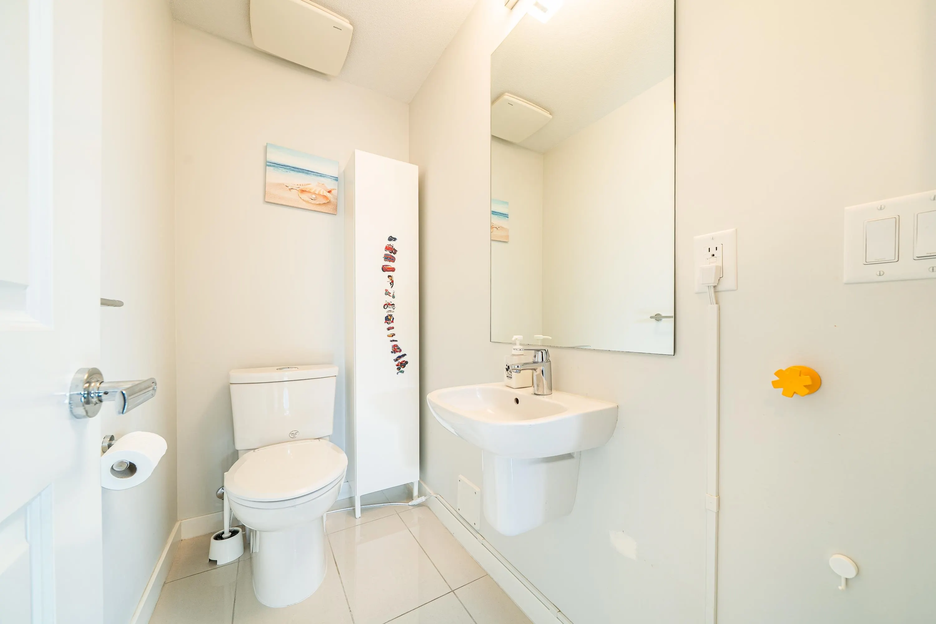 3 3500 Burke Village Promenade
