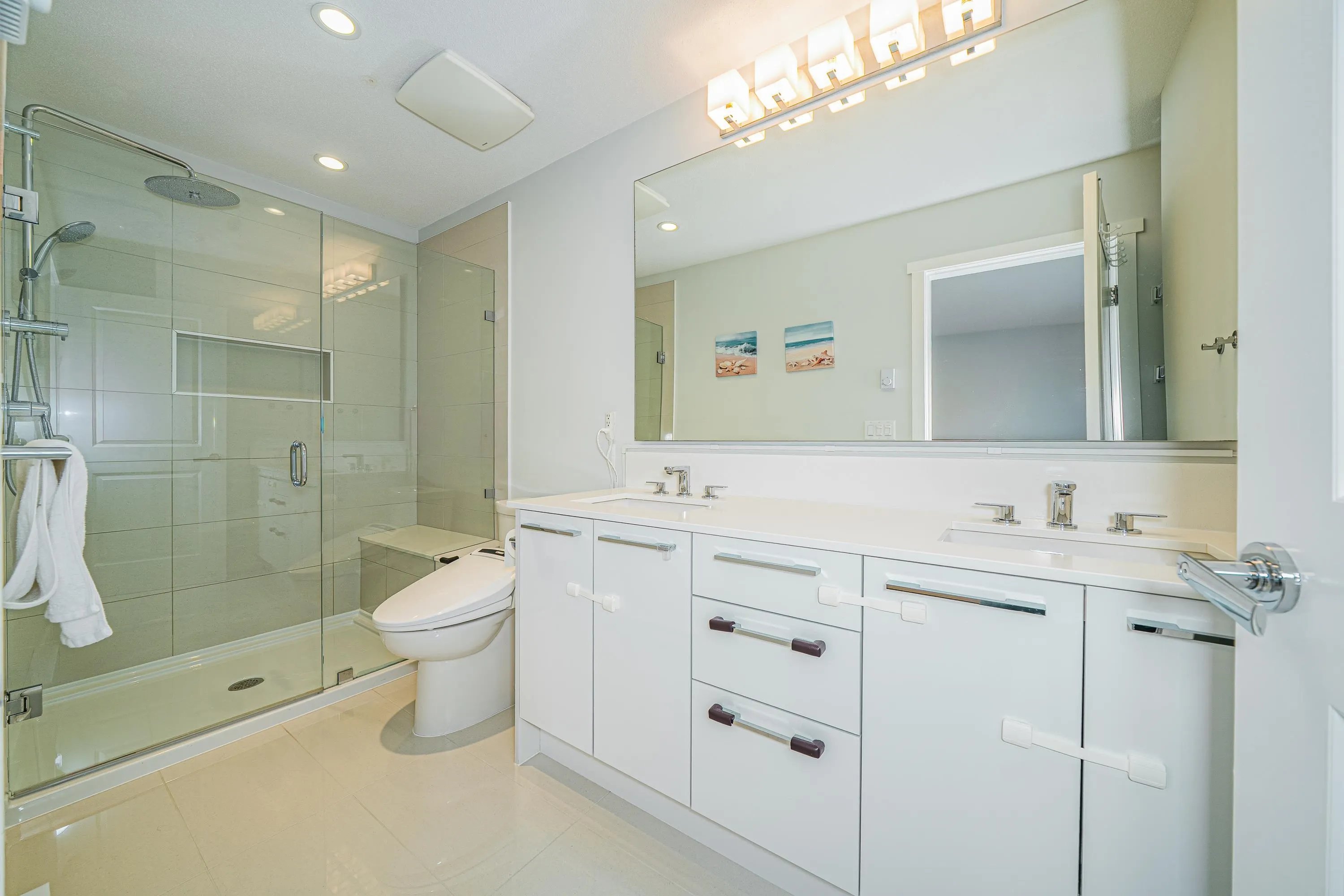 3 3500 Burke Village Promenade