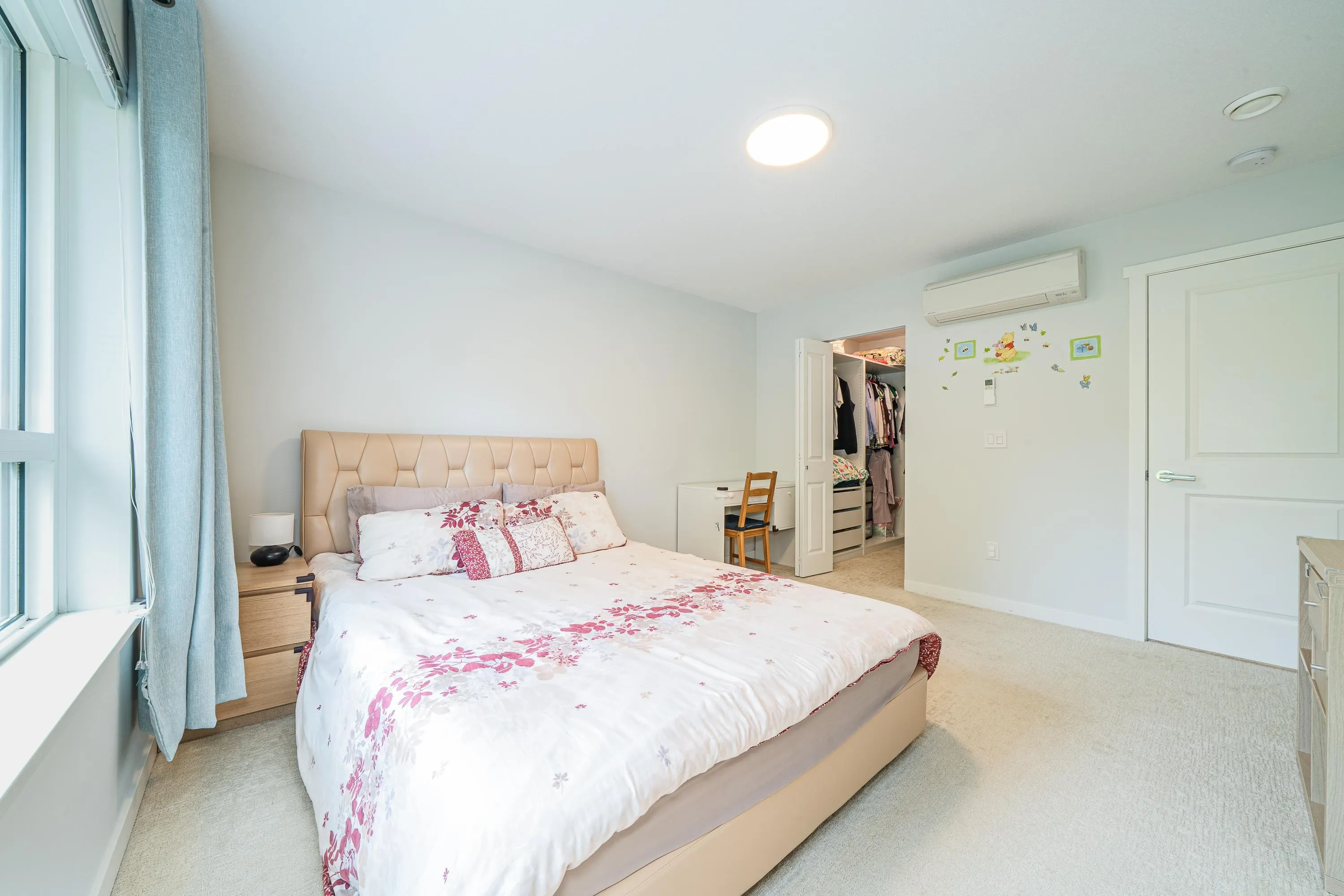 3 3500 Burke Village Promenade