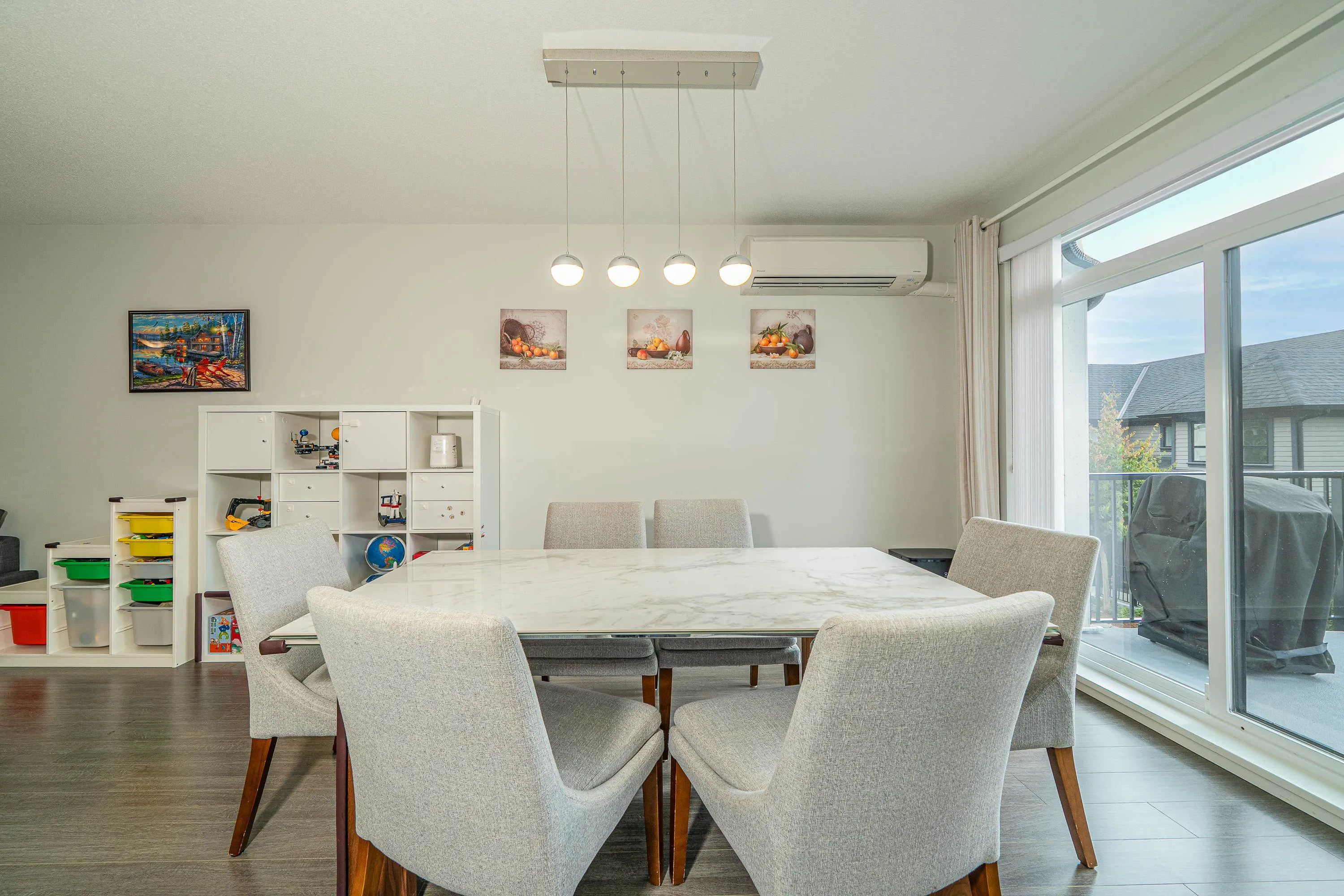 3 3500 Burke Village Promenade