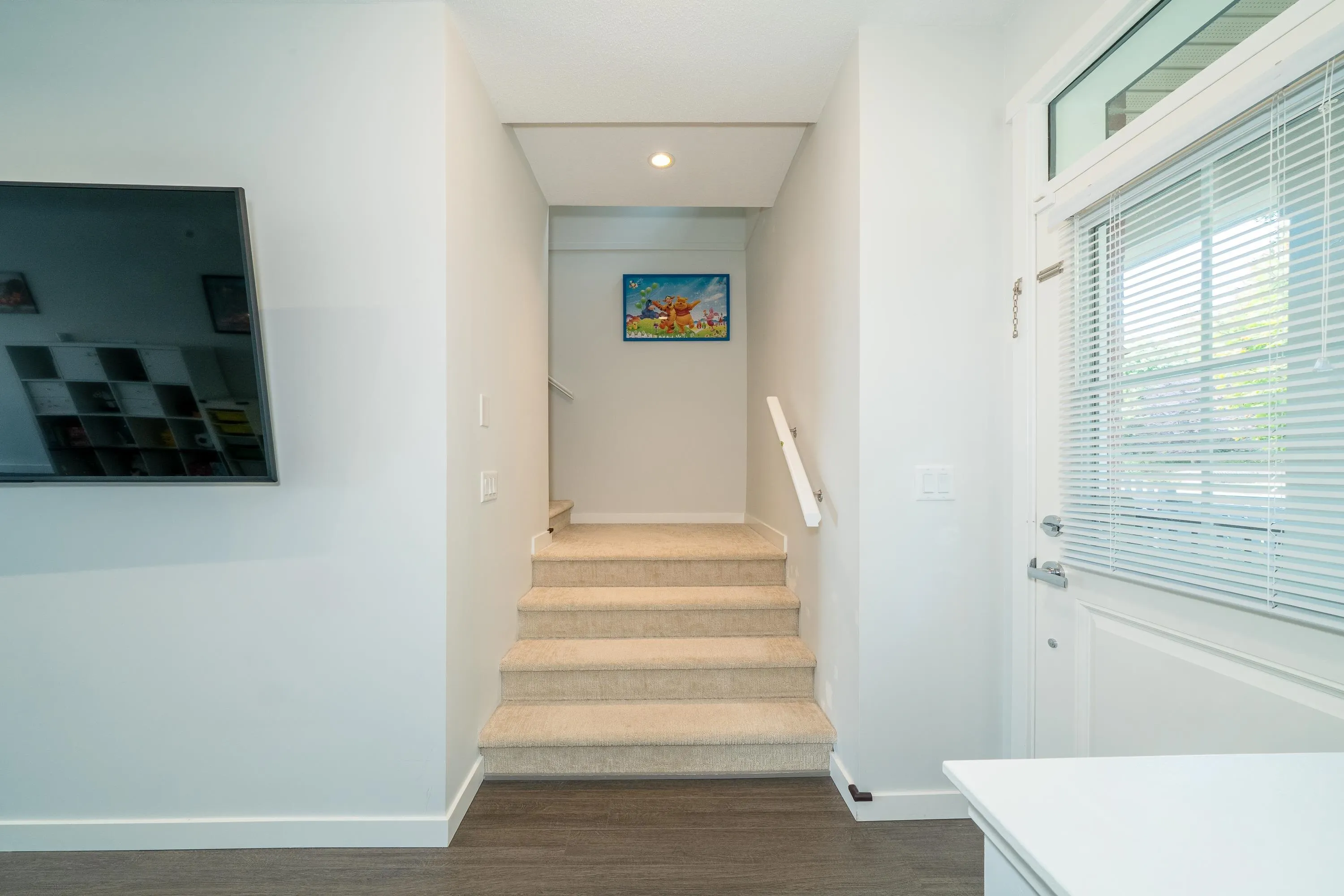 3 3500 Burke Village Promenade