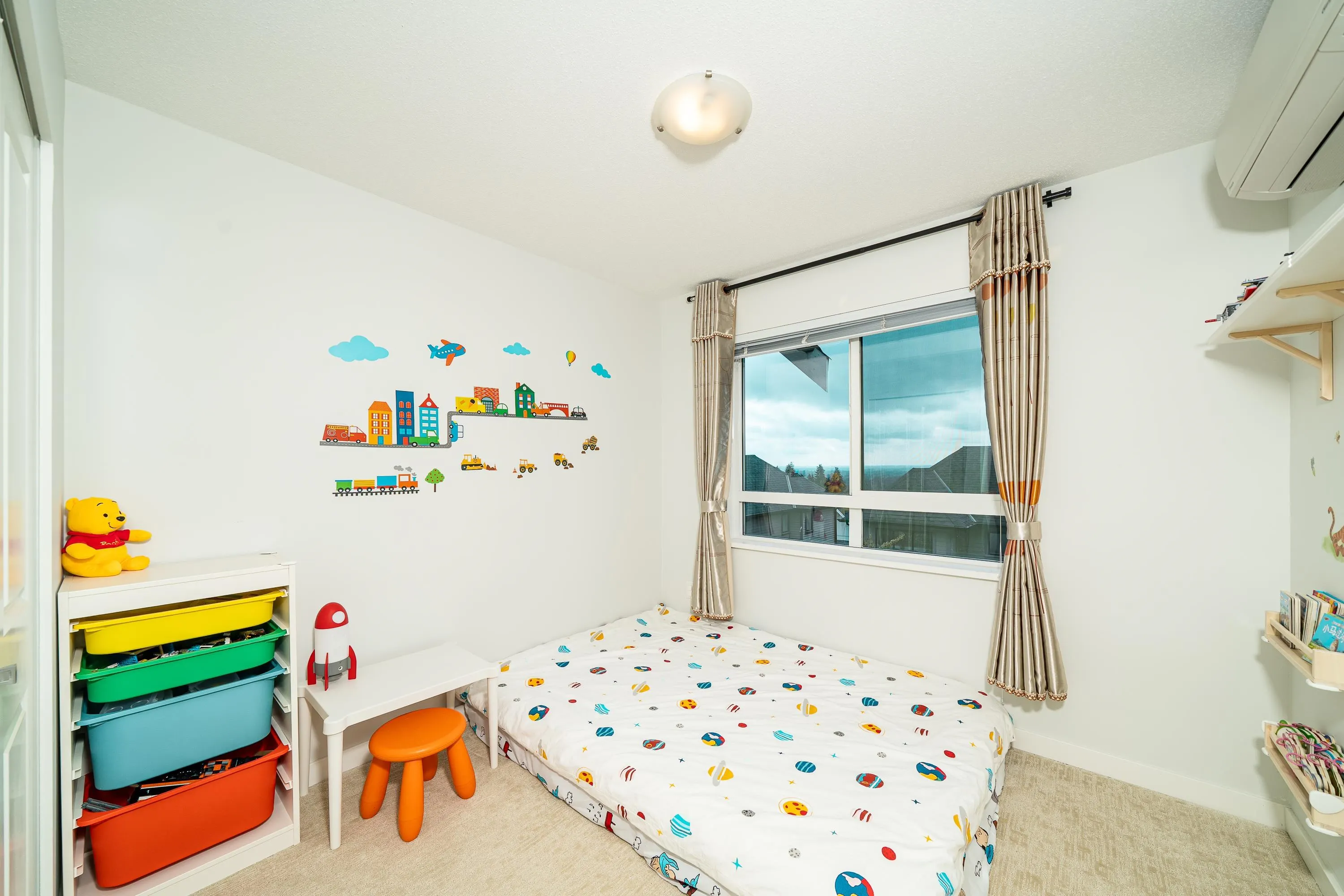 3 3500 Burke Village Promenade