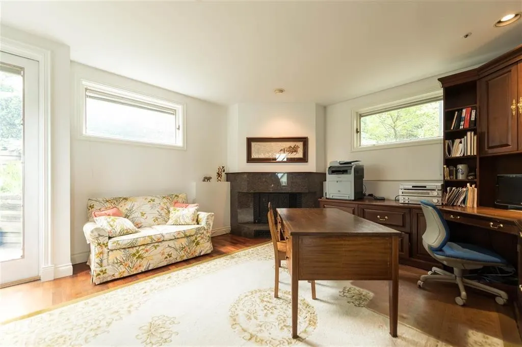 4612 Puget Drive