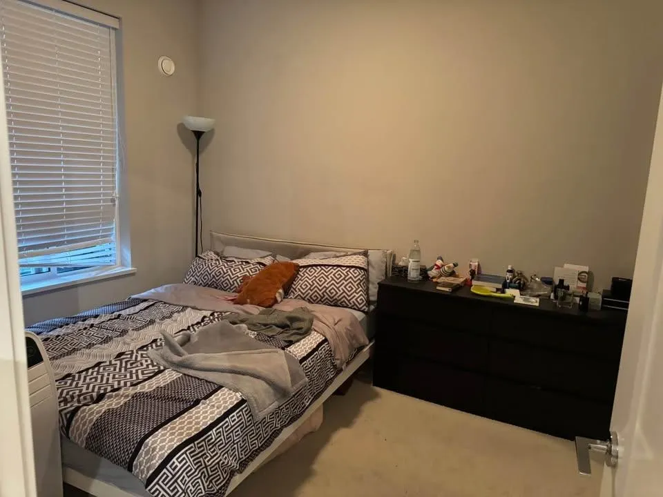 E205 20211 66 Ave
