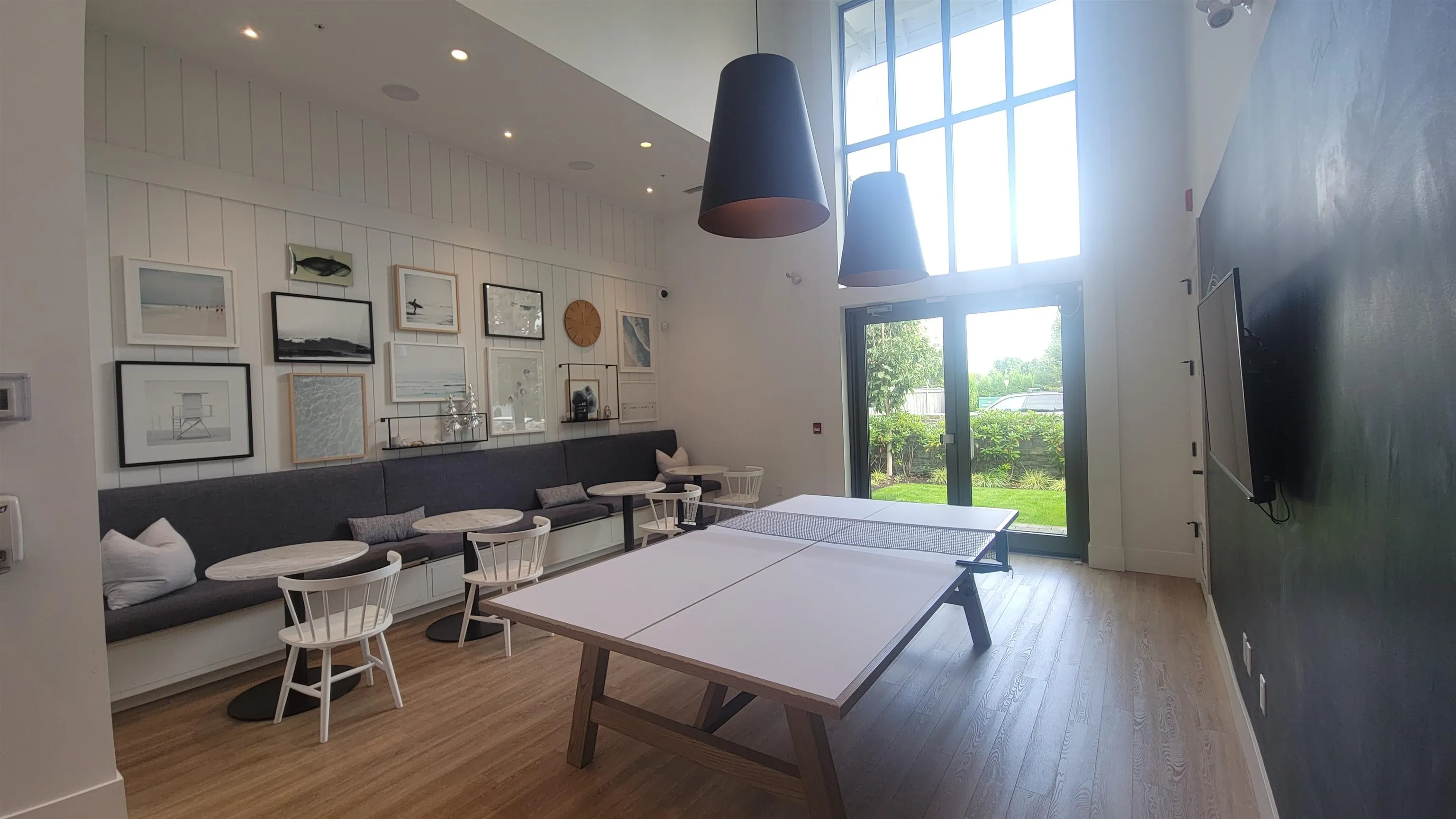 79 4638 Orca Way