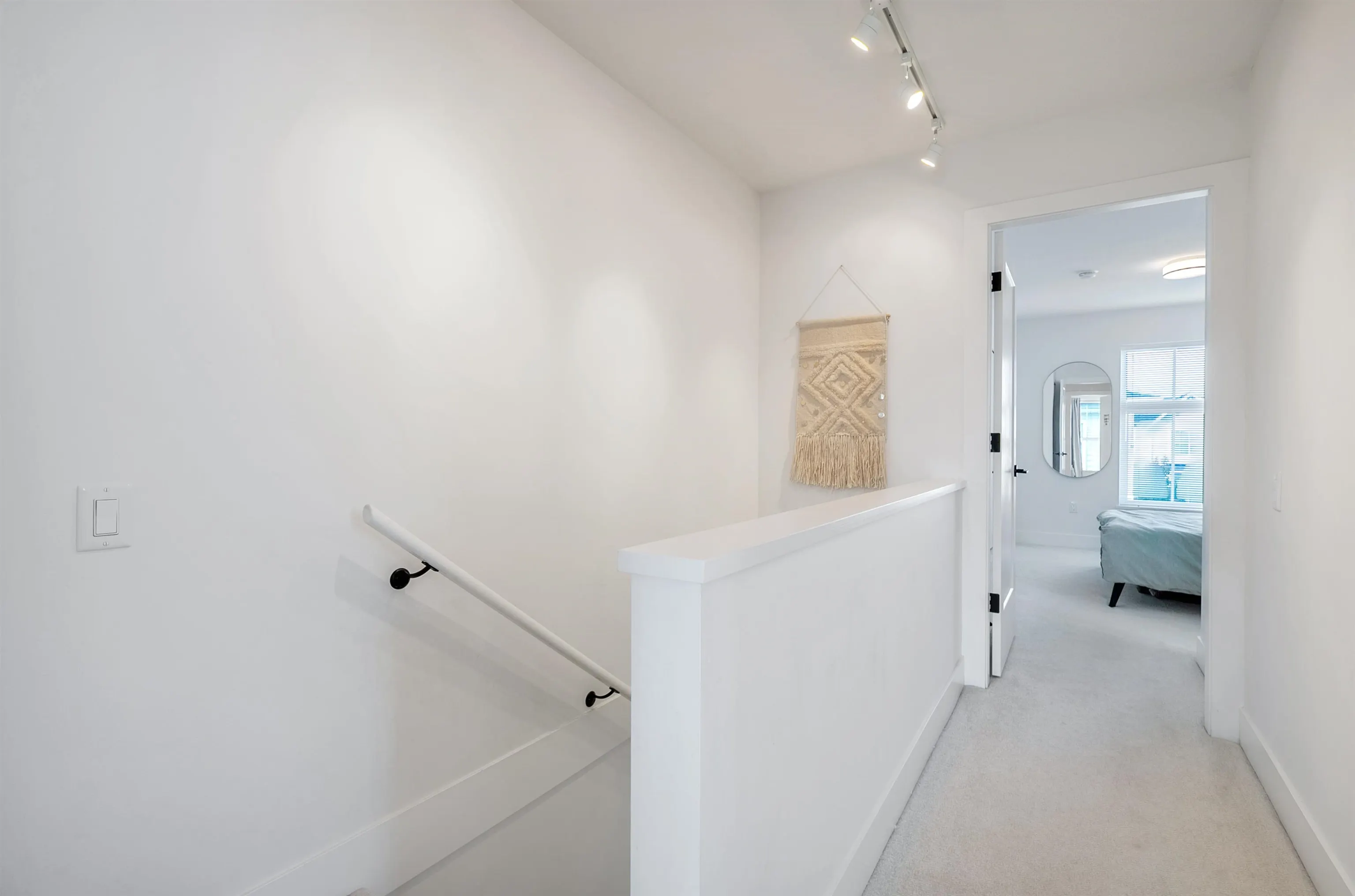 79 4638 Orca Way