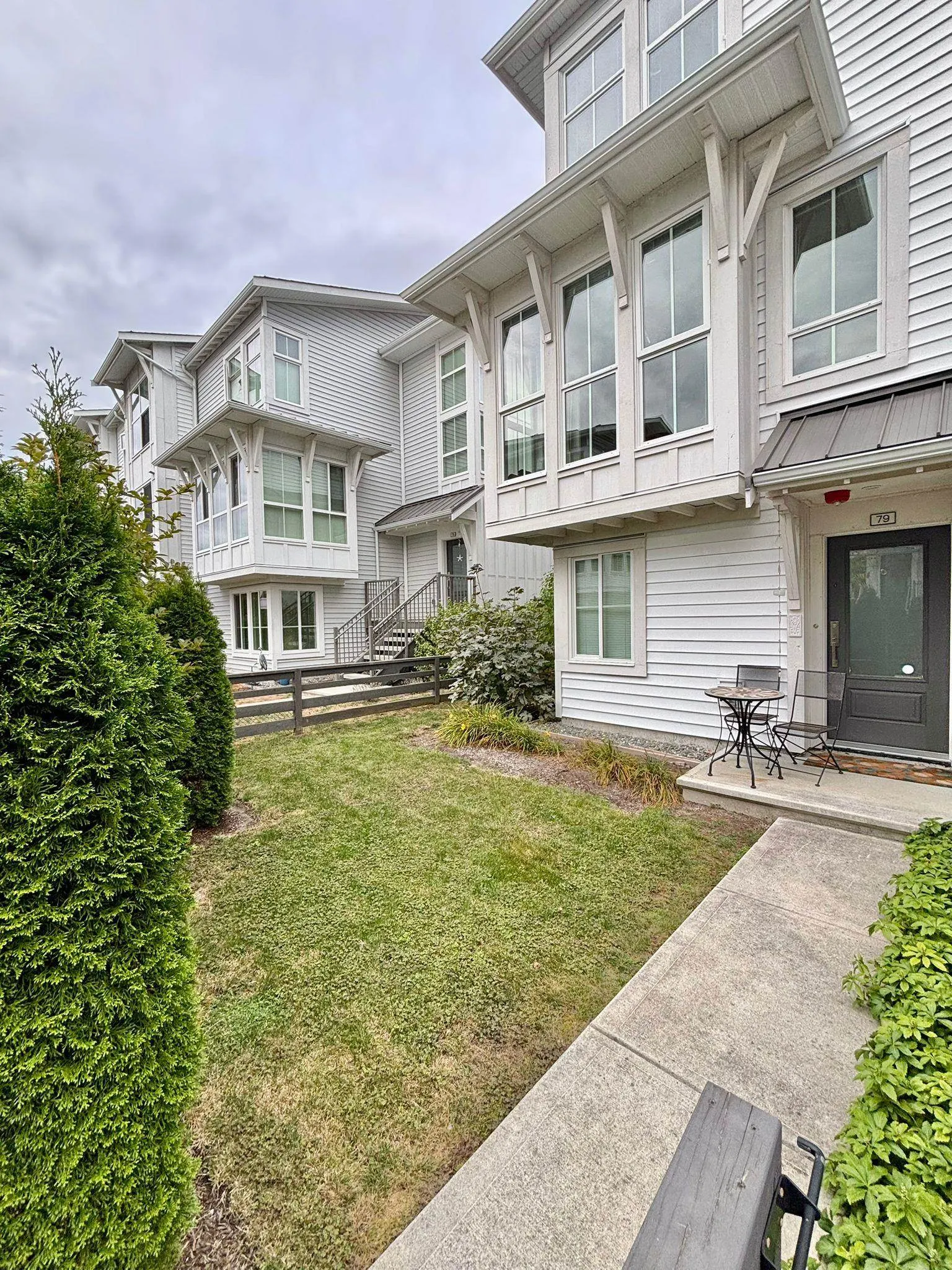 79 4638 Orca Way