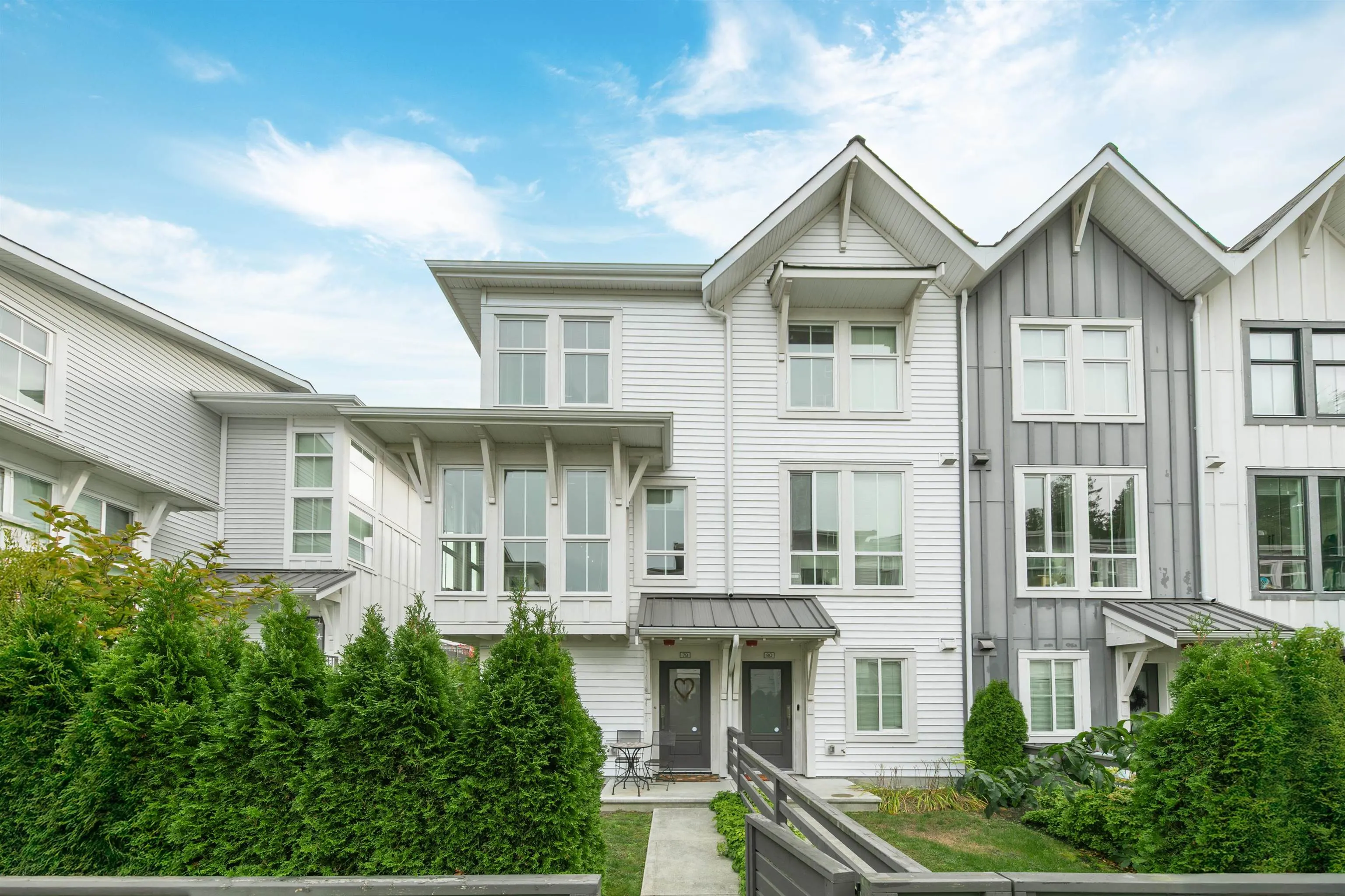 79 4638 Orca Way