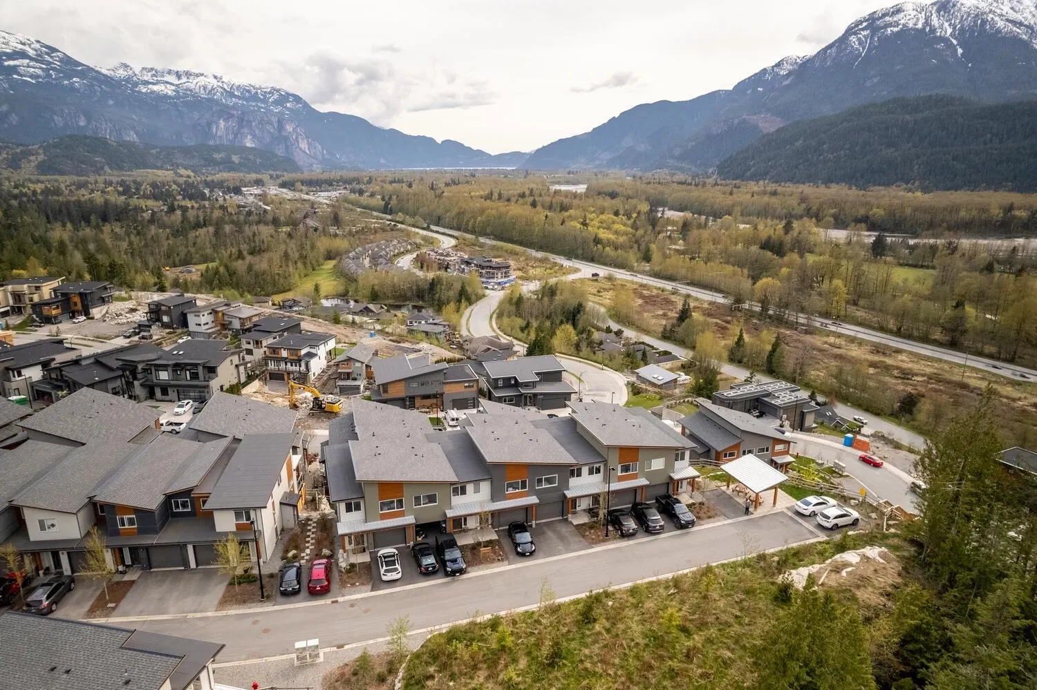5 41365 Skyridge Place