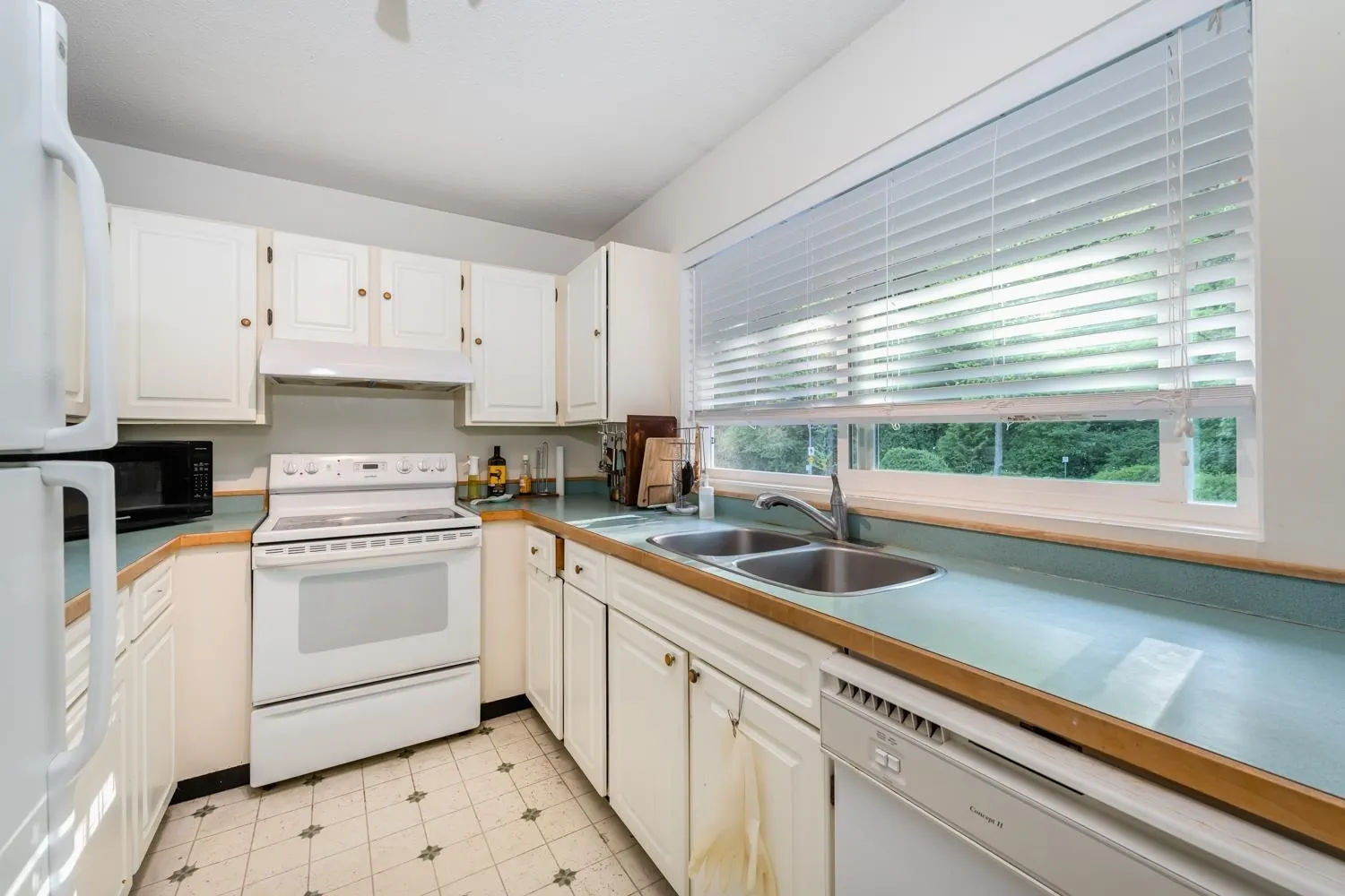 1948 Highview Place