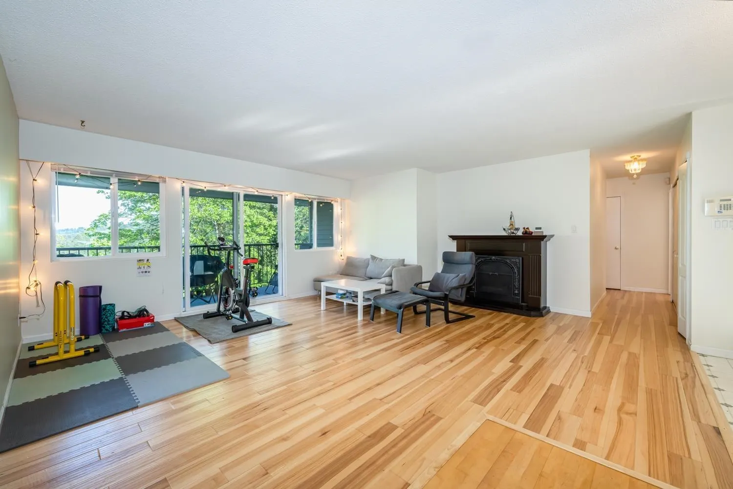 1948 Highview Place