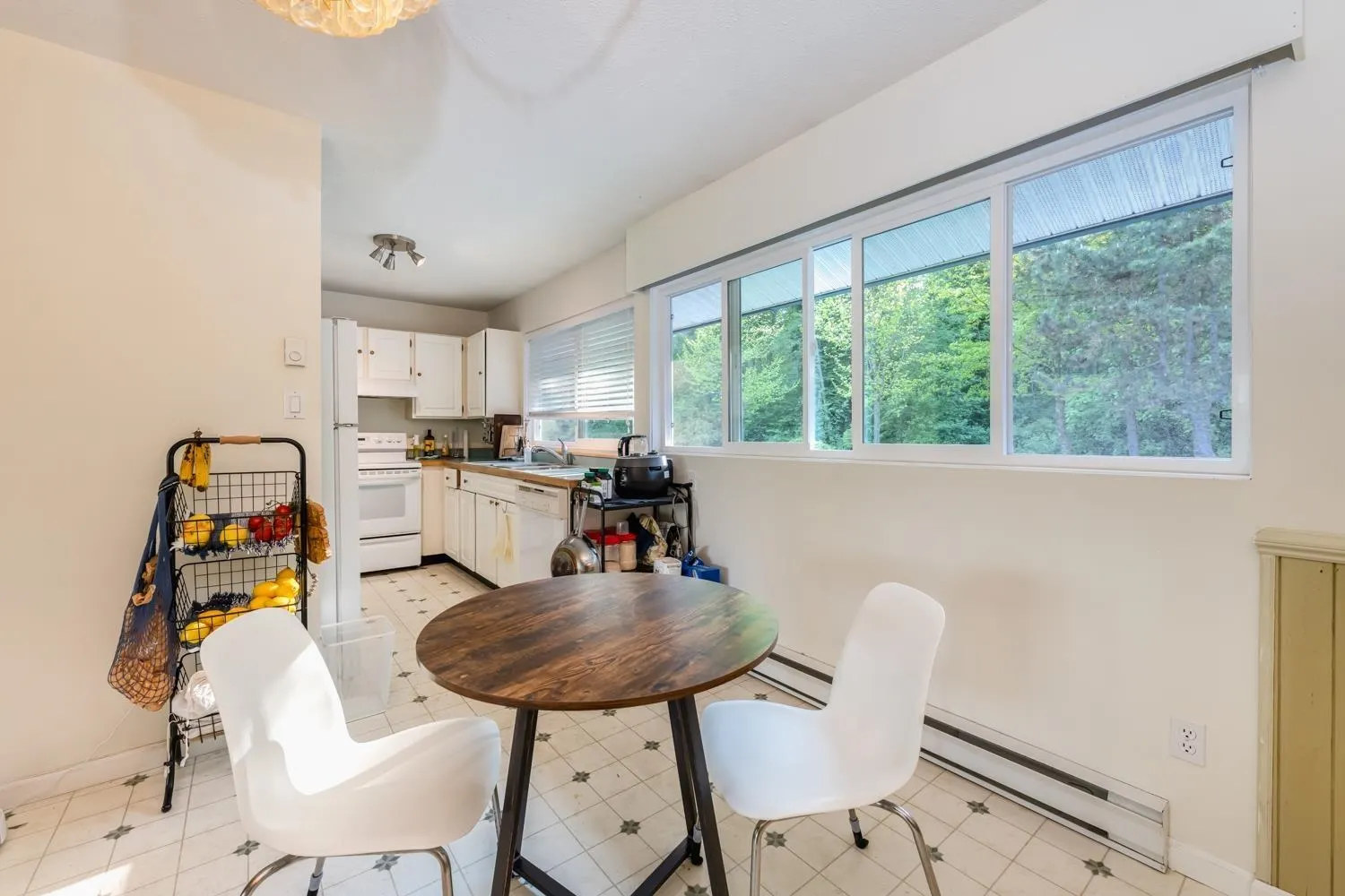 1948 Highview Place
